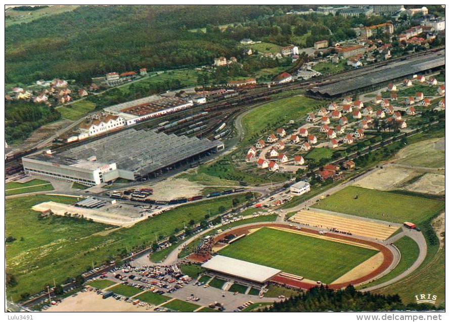 CPSM - VITTEL (88) - Vue Aérienne Du Stade Jean Bouloumie Et De L'Usine D'embouteillage Des Eaux De Vittel En 1970 - Contrexeville