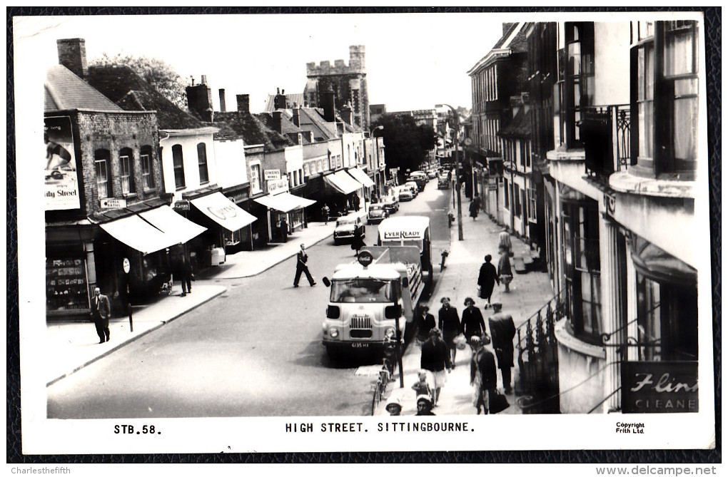 OLD PHOTO CARD ** SITTINGBOURNE HIGH STREET ** - Old Cars - Autres & Non Classés