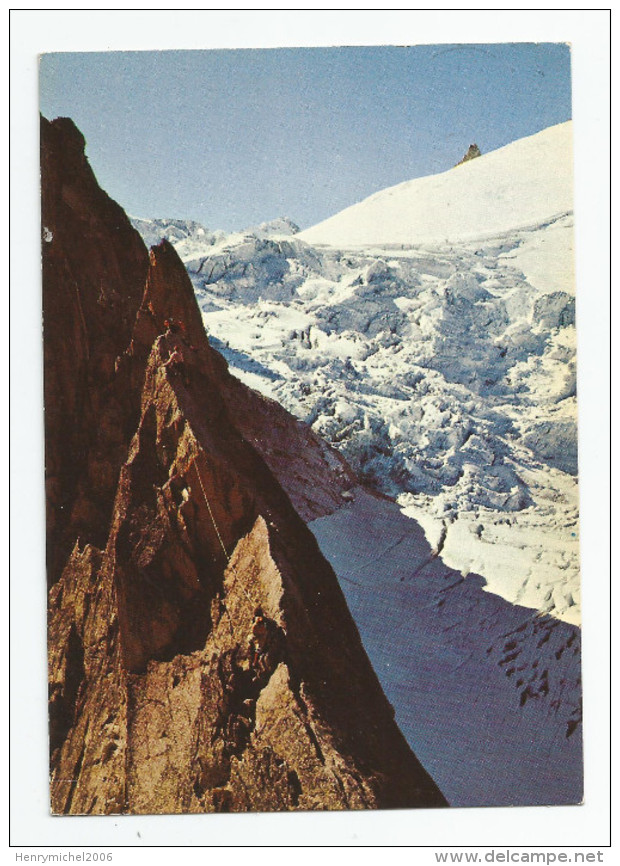 Suisse - Valais - Alpiniste Alpinisme Pointes Des Ecandies Avec Glacier Du Trient - Trient