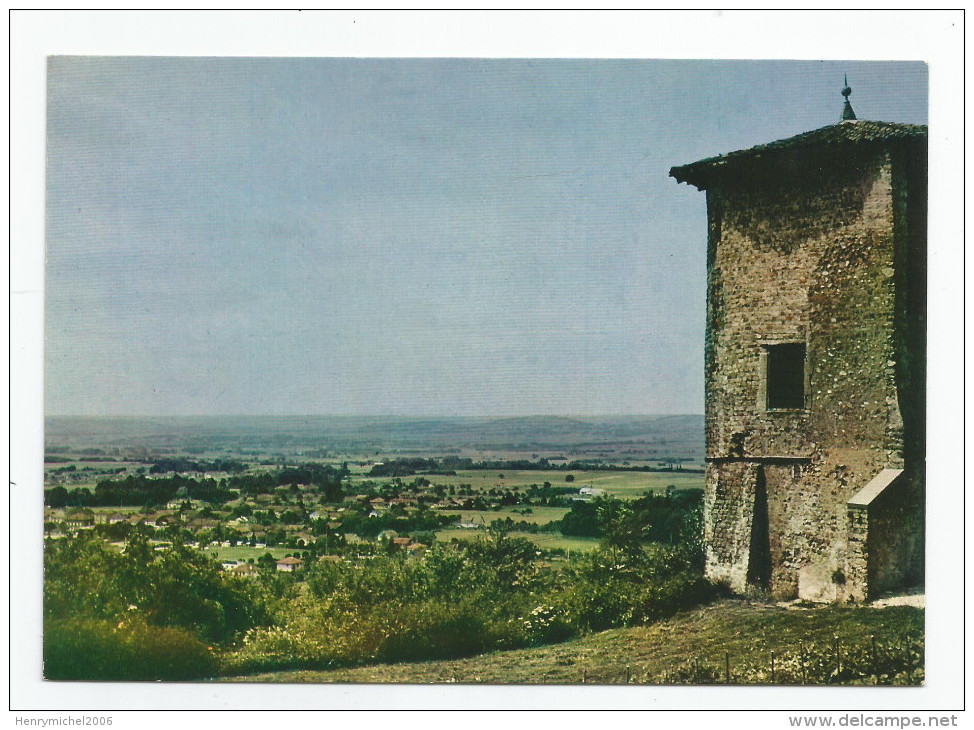 Isère - 38 - Bressieux La Tour Au Fond Village De St Simeon - Bressieux