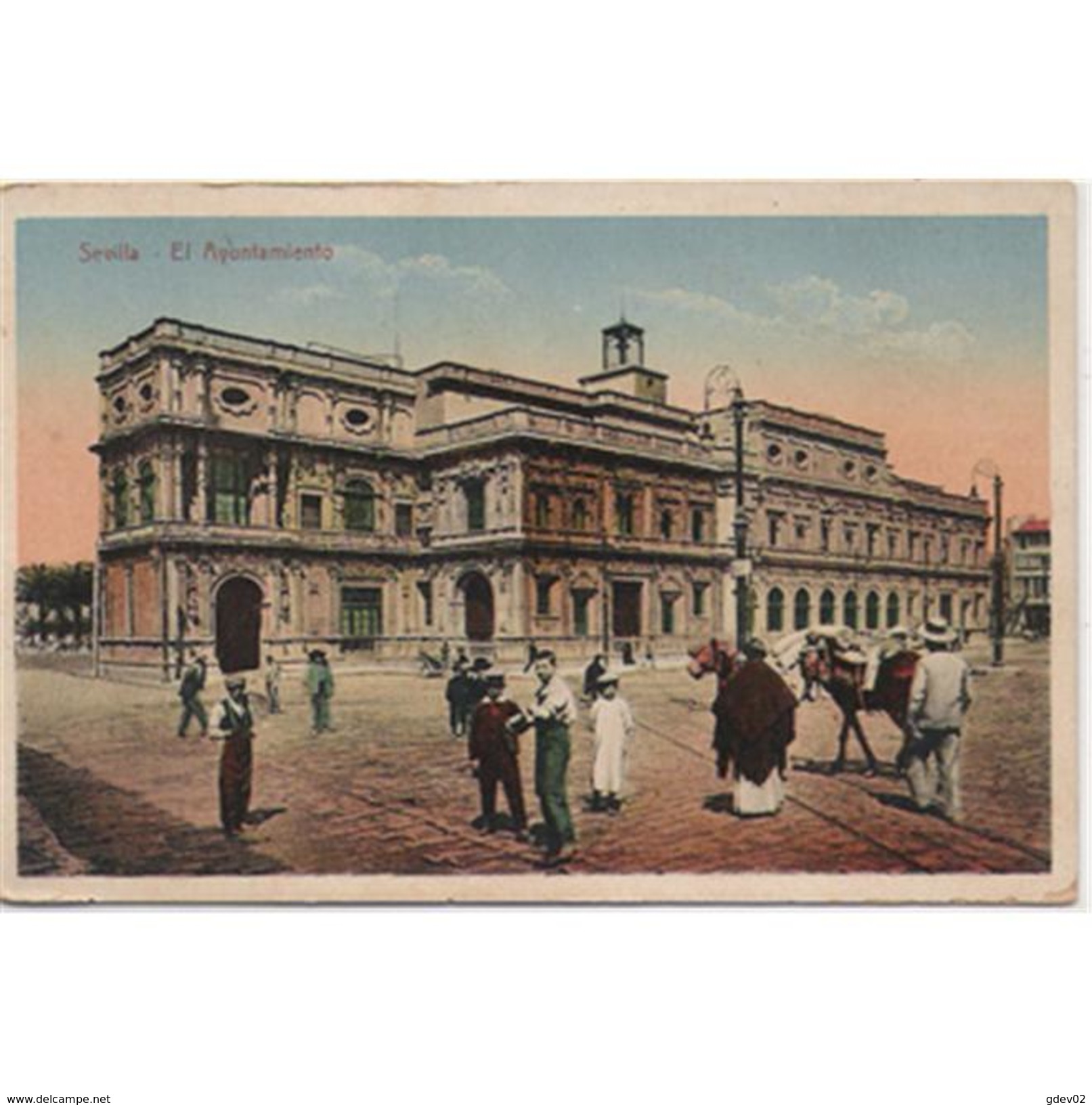 SVLLTPA1919CPA-LFTD3091TARO-Tarjeta Postal DE SEVILLA.Edificios Burros Y Calles,PERSONAS ANTE EL AYUNTAMIENTO En SEVILLA - Otros & Sin Clasificación