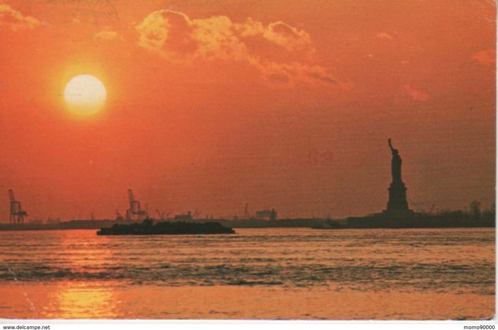 ETATS-UNIS : NEW YORK - Statue Of Liberty