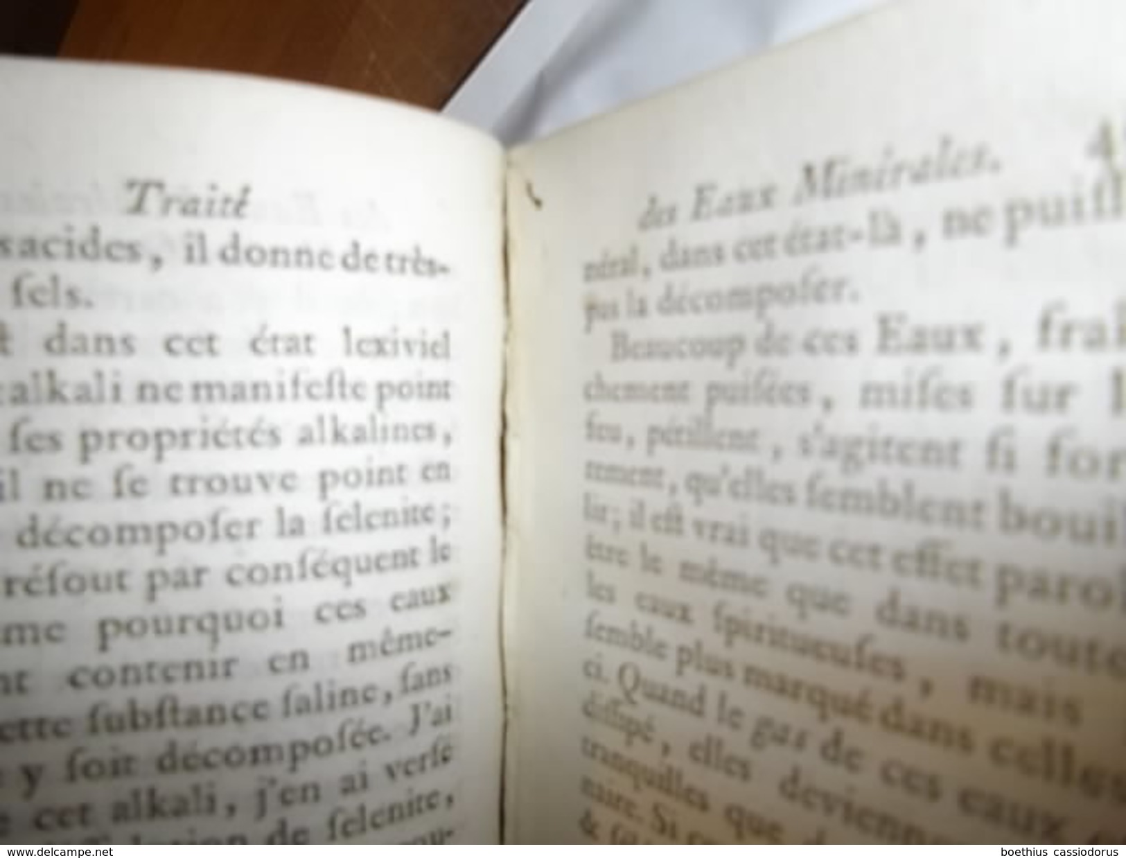 TRAITE DES EAUX MINERALES Avec Plusieurs Mémoires De Chymie Relatifs à Cet Objet  Par M. MONNET  1778 - 1701-1800