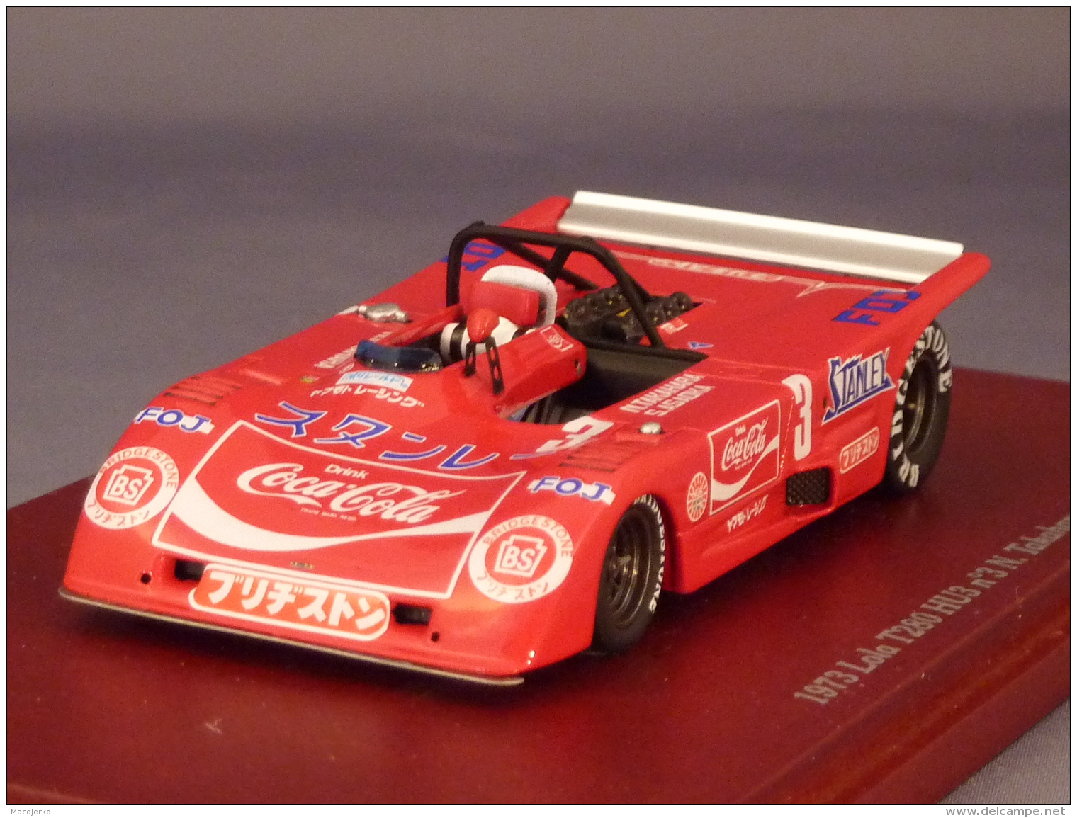 True Scale Miniatures 114341, Lola T280 HU3 #3, N. Takahara, 1973, 1:43 - Autres & Non Classés