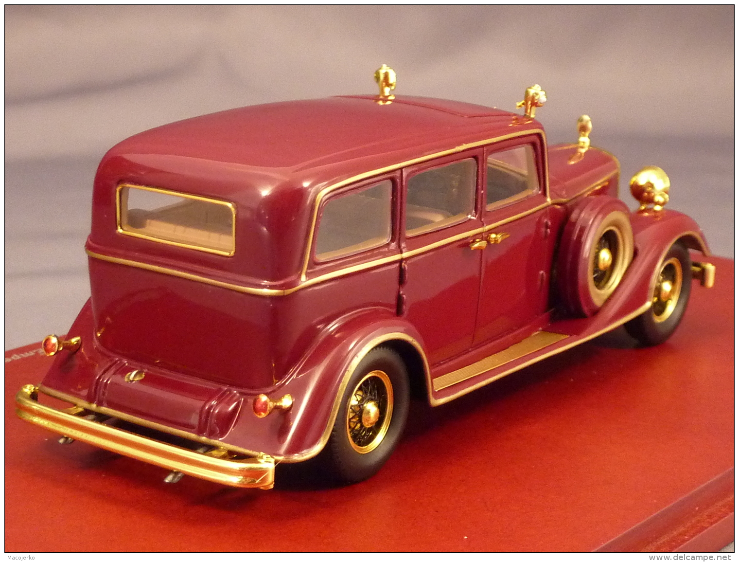 True Scale Miniatures 124312, Cadillac Deluxe Tudor Limousine 8C, Pu Yi, 1932, 1:43 - Autres & Non Classés