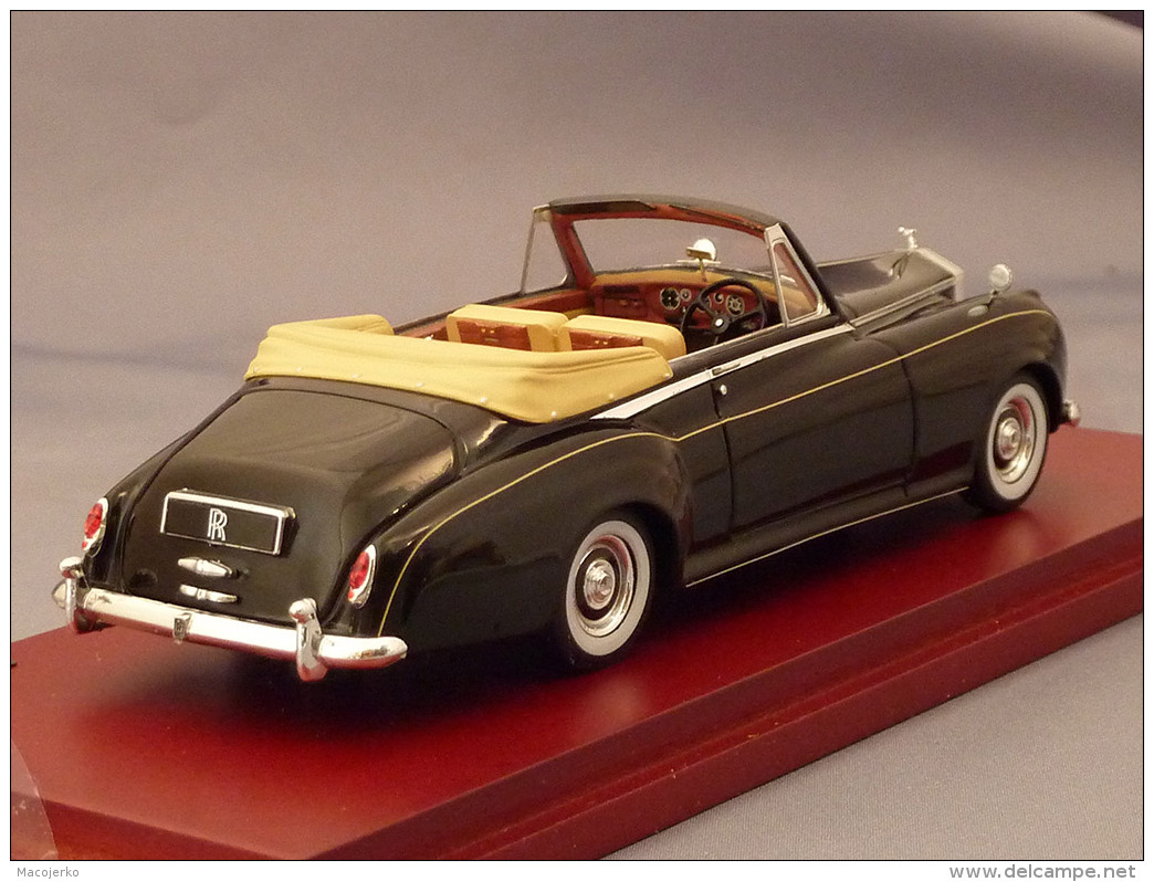 True Scale Miniatures 124369, Rolls Royce Silver Cloud II Drophead Cabriolet, 1961, 1:43 - Autres & Non Classés