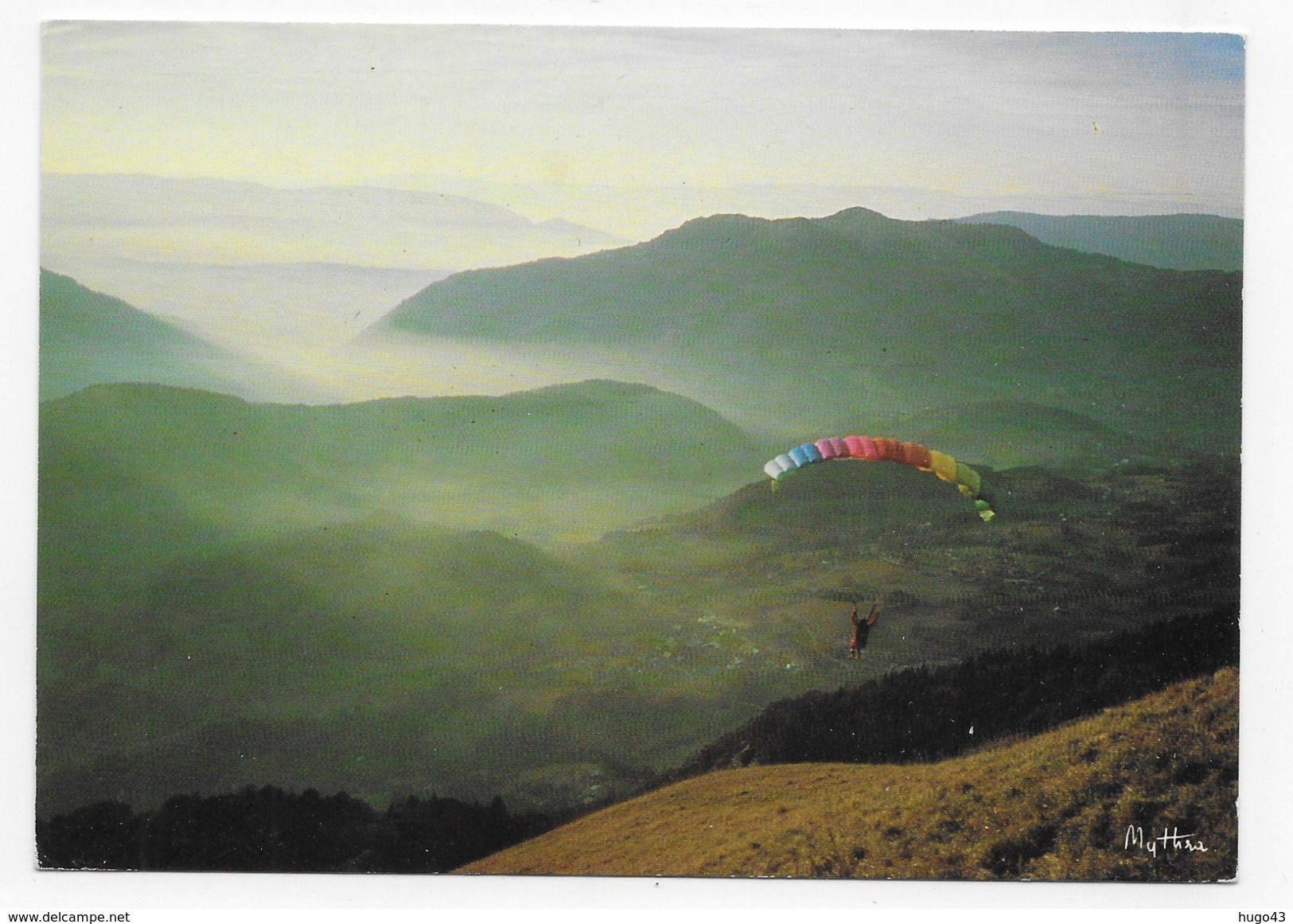 SPORTS AERIENS - PARAPENTE - N° 10 - CPM GF NON VOYAGEE - 75 - Parachutisme