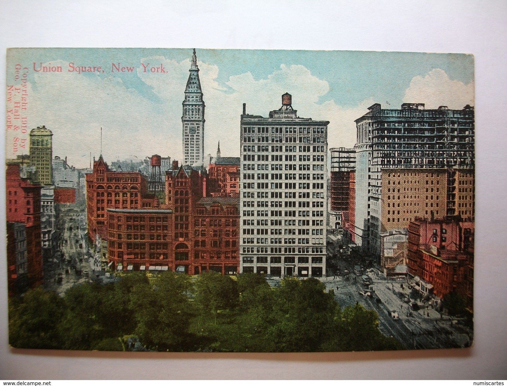 Carte Postale Etats-Unis  Union Square , New York  (petit Format Couleur Non Circulée) - Parks & Gärten