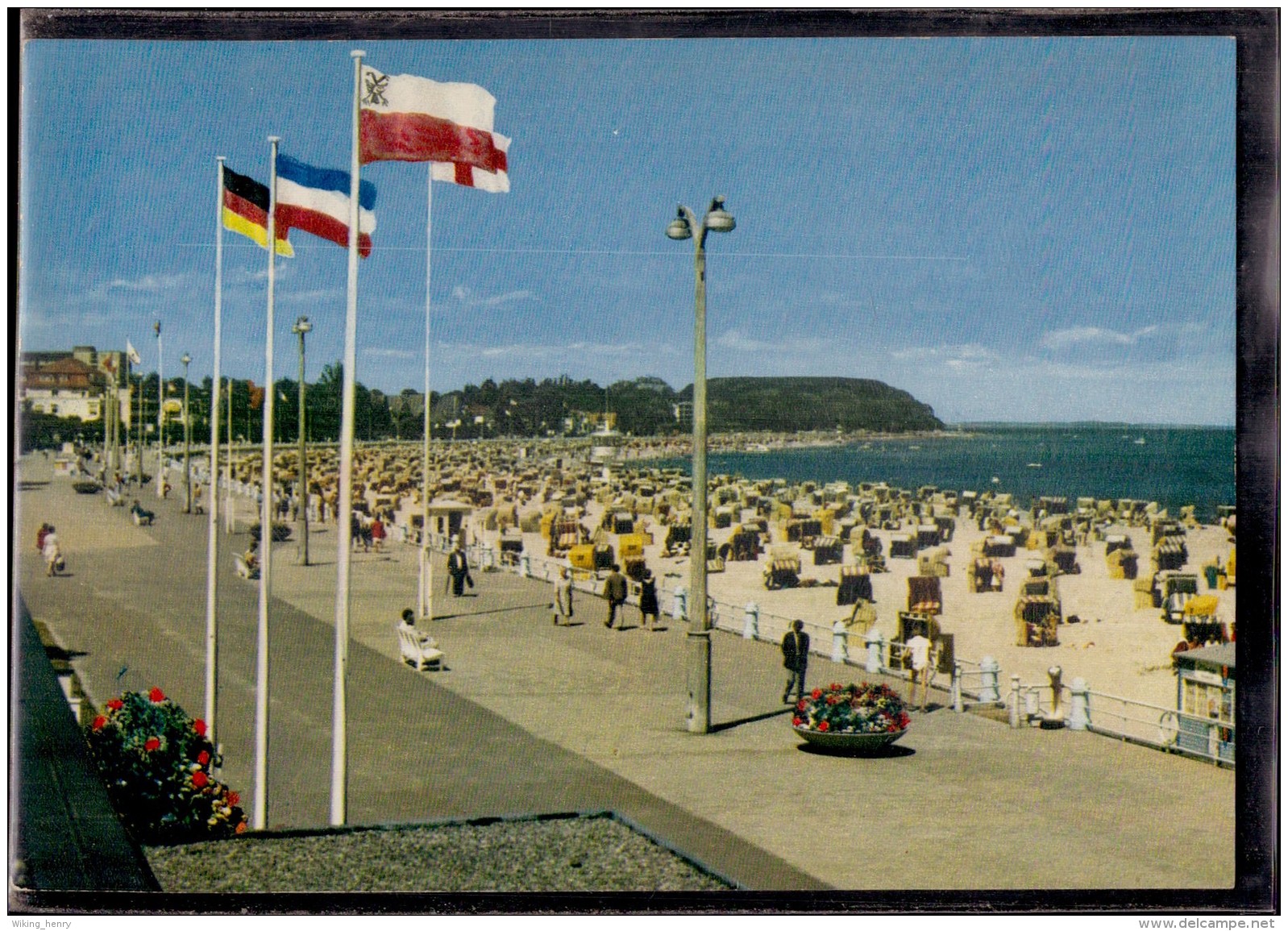 Lübeck Travemünde - Promenade Mit Strand - Lübeck-Travemuende