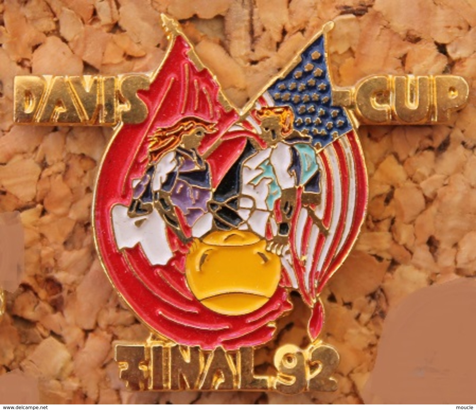 FINAL COUPE DAVIS 1992 - TENNIS - SUISSE / USA - BALLE - DAVIS CUP -      (13) - Tennis