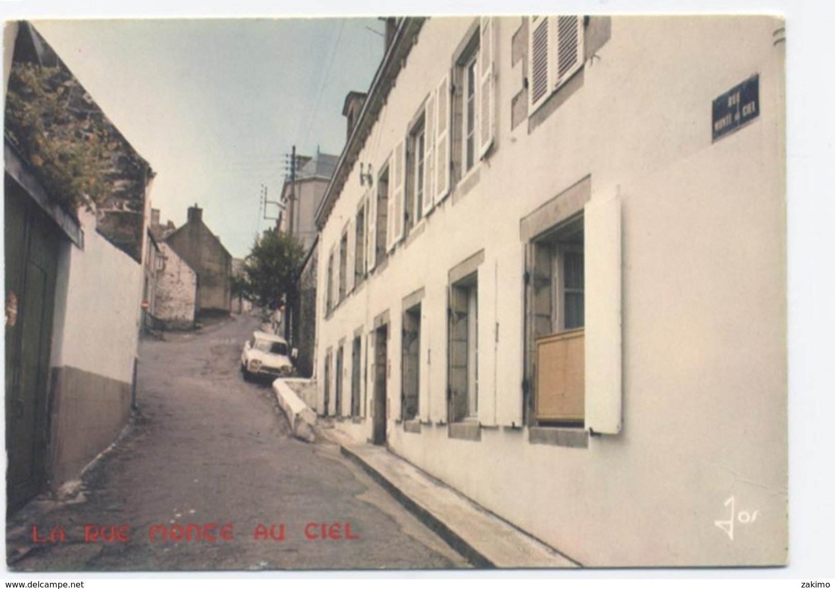 29--DOUARNENEZ. - La Rue Monte Au Ciel.  - RECTO/VERSO-C70 - Douarnenez