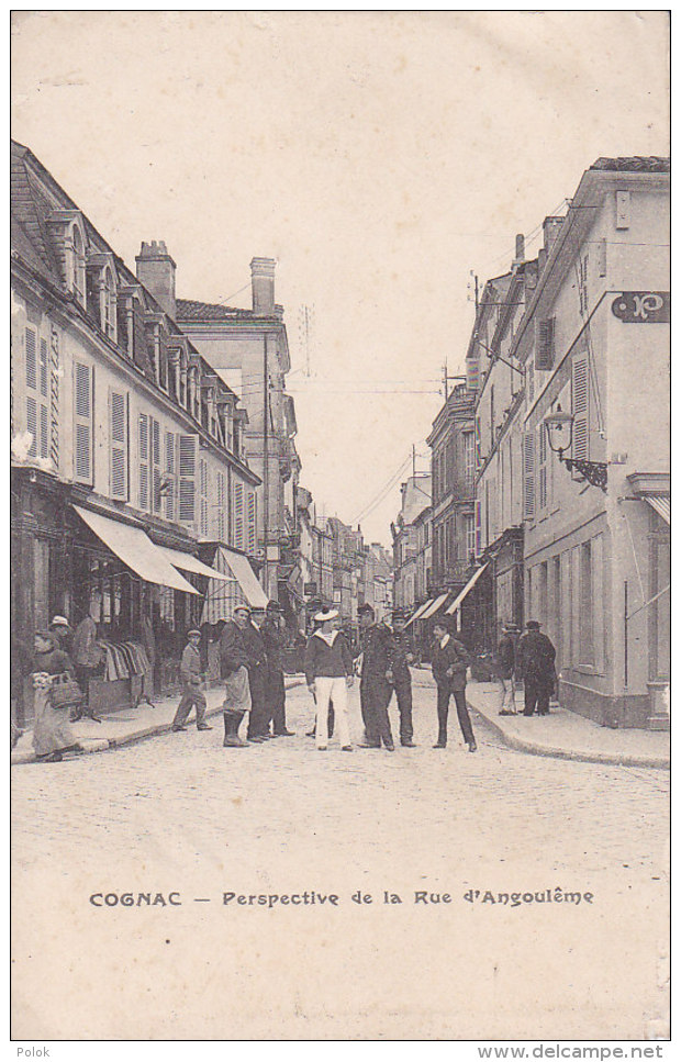 Bf - Cpa COGNAC - Perspective De La Rue D'Angoulème - Cognac