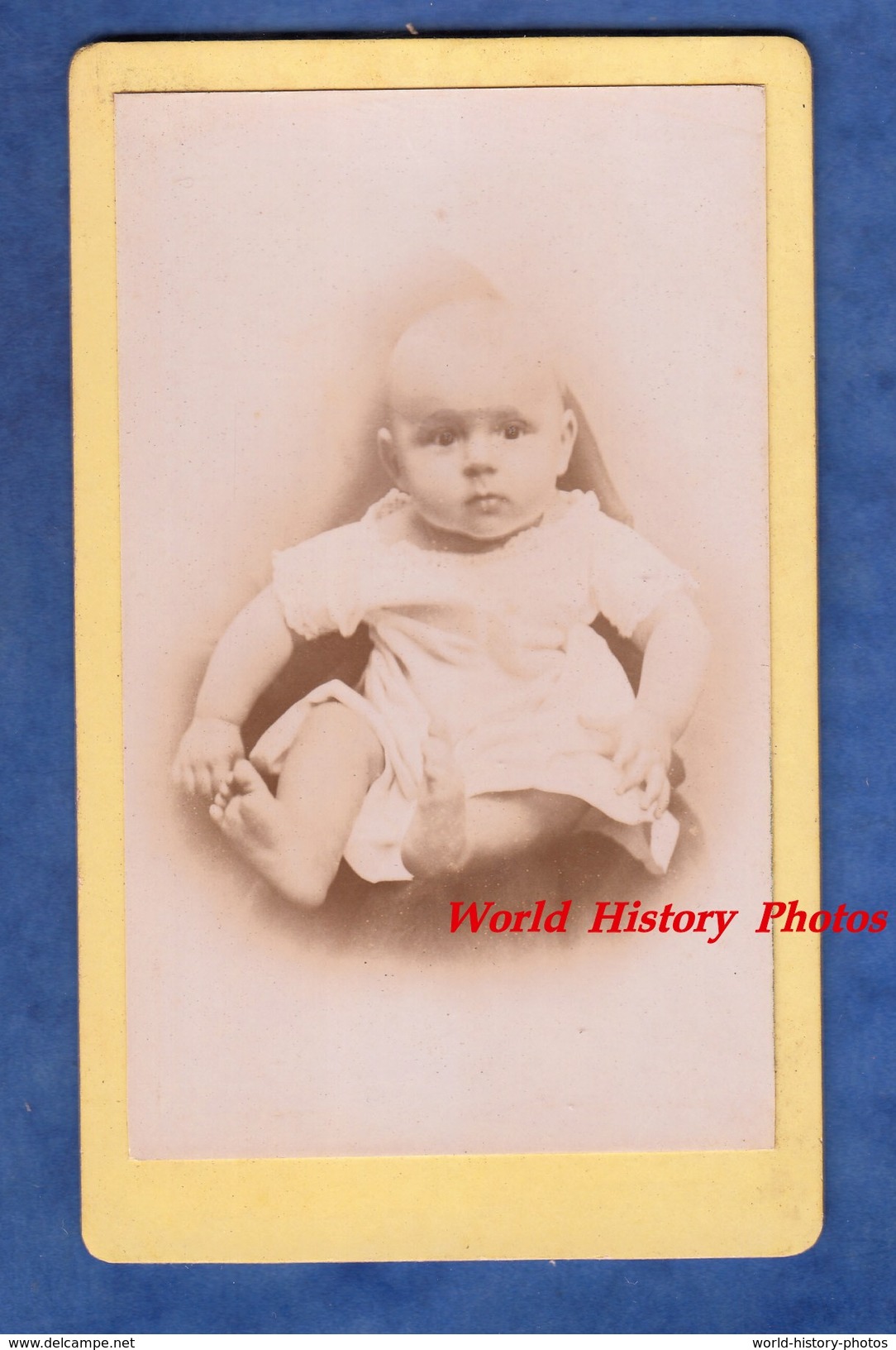 Photo Ancienne CDV Vers 1890 - RANDONNAI ( Orne ) - Portrait Beau Bébé - Baby Hidden Mother Mère Cachée Enfant - Hervieu - Old (before 1900)