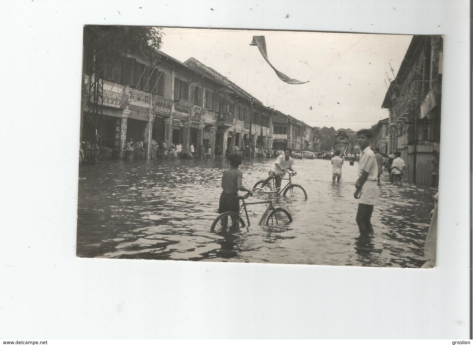 CAMBODGE CARTE PHOTO PHNOM PENH ASPECT DE LA VILLE INONDEE PAR LE TYPHON DU 23 10 52 - Cambodge