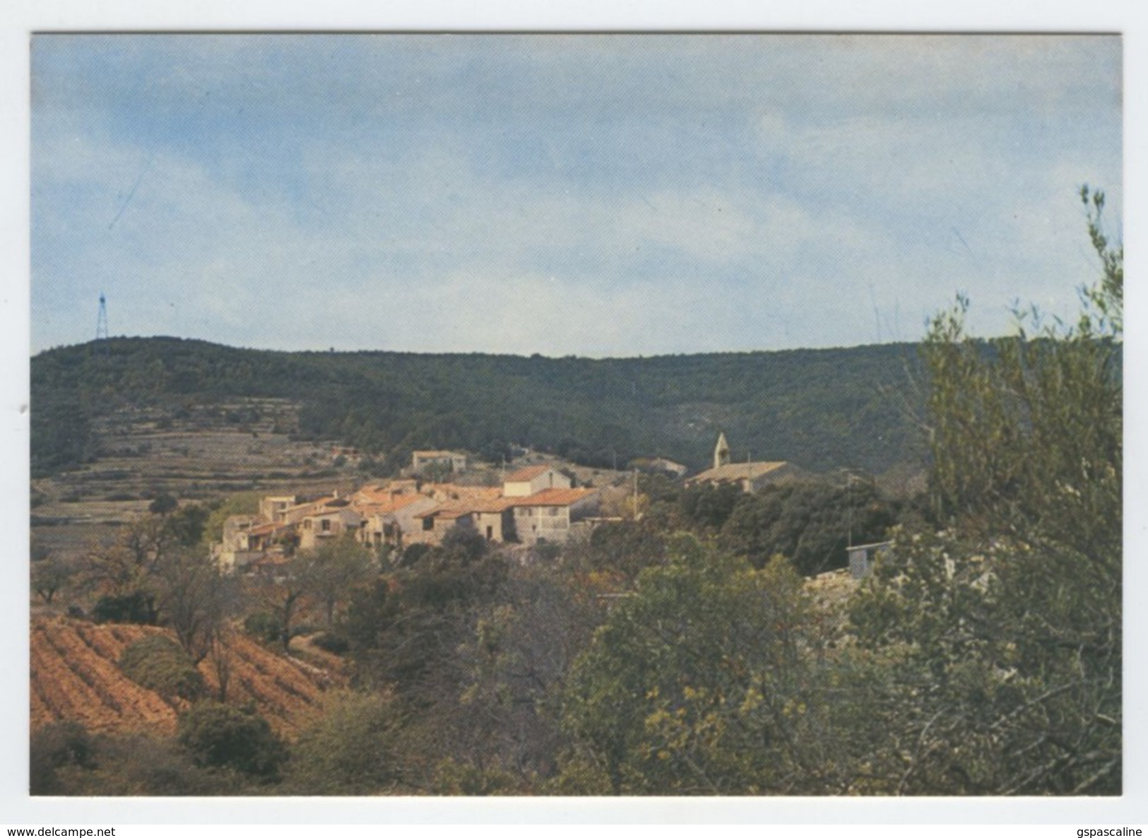 83 LE BROUSSAN - Edts Yvan - Vue Générale. (recto-verso) - Autres & Non Classés