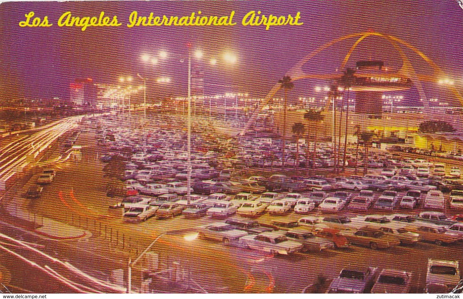 Airport Los Angeles International - Many Old Cars 1967 - Aerodrome