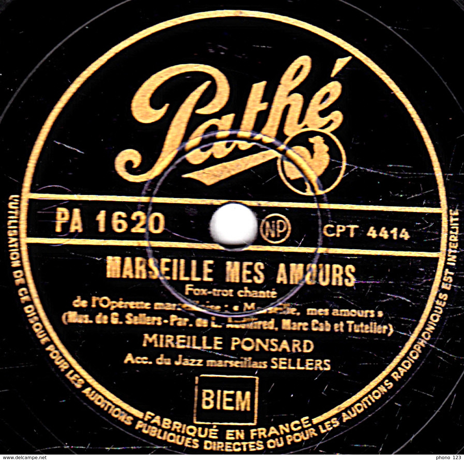 78 T. - 25 Cm - état  B - MIREILLE PONSARD - MIREILLE MES AMOURS - CA FAIT BOUM - 78 T - Disques Pour Gramophone