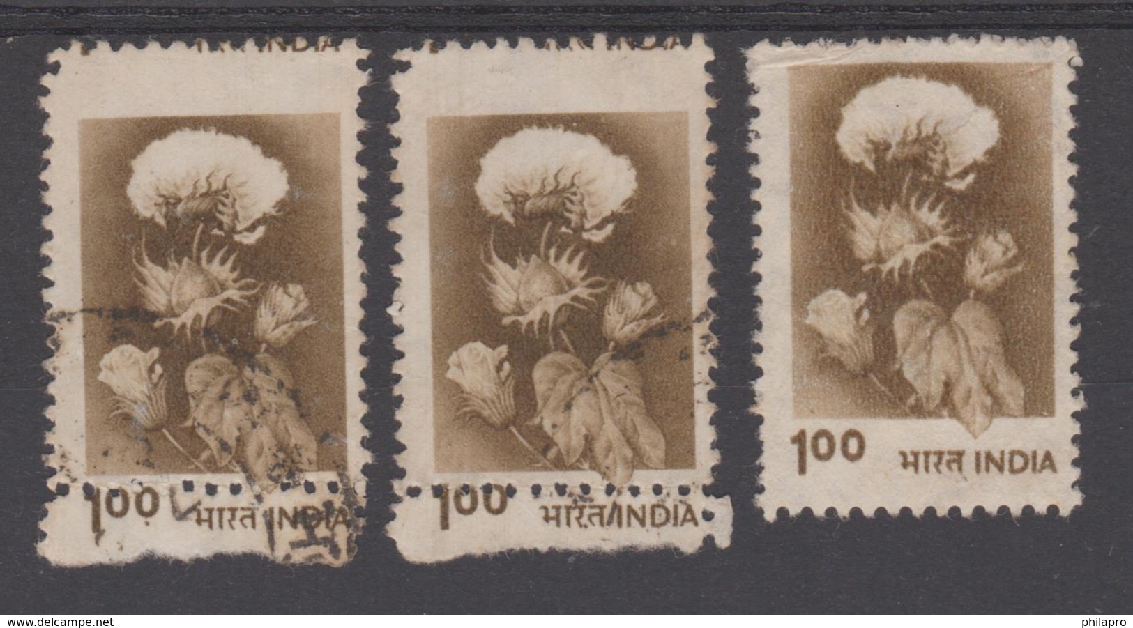 INDE / INDIA  1980  2 ERROR USED STAMPS  FLOWERS    Ref  G530 - Plaatfouten En Curiosa