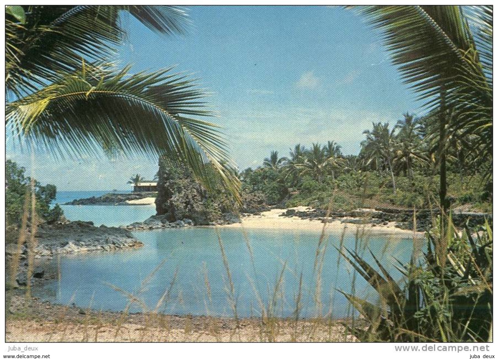 Grande Comore . Le Trou Du Prophète .  SUPERBE . - Comores