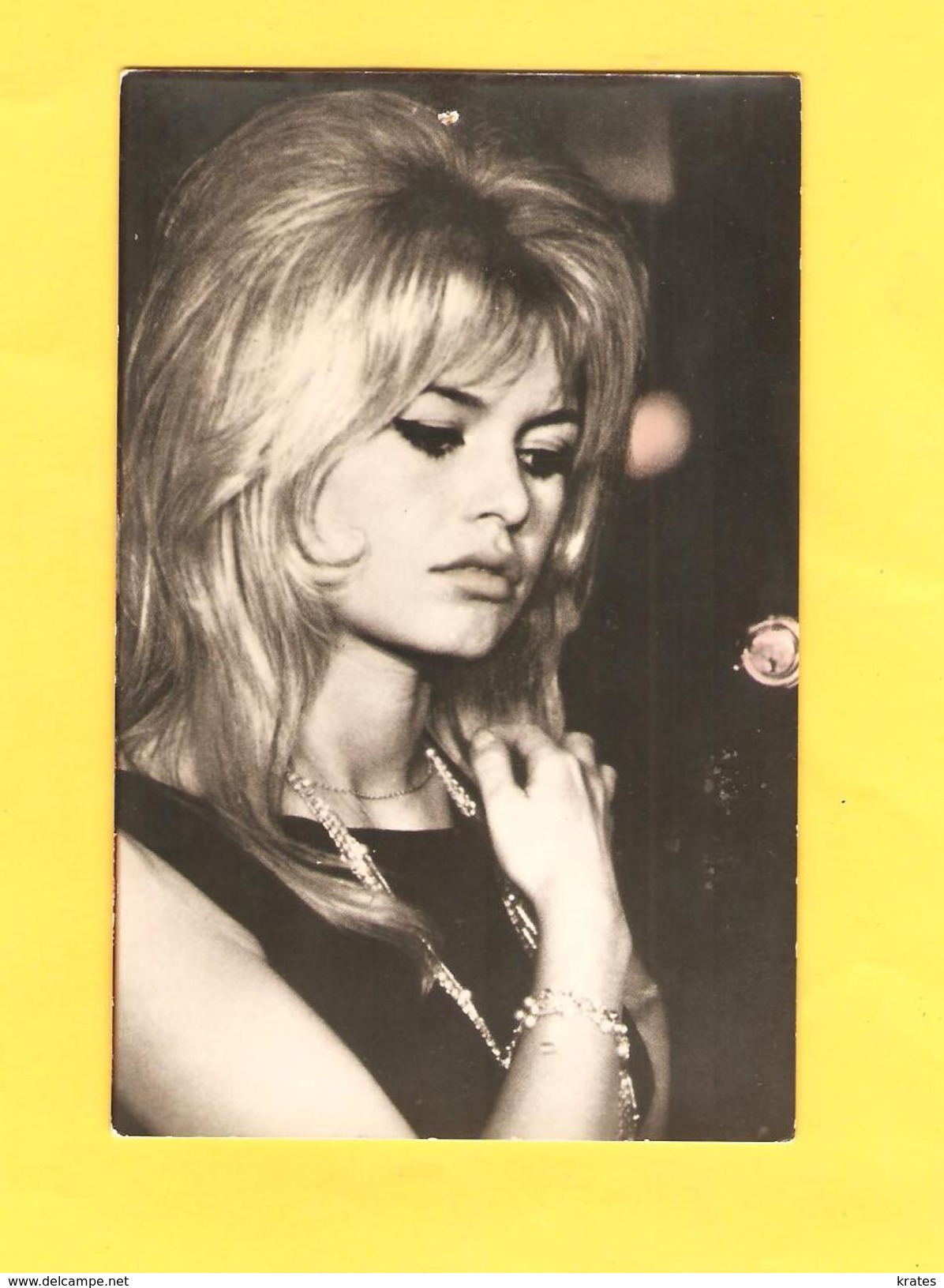 Postcard - Film, Actor, Brigitte Bardot    (24383) - Actors