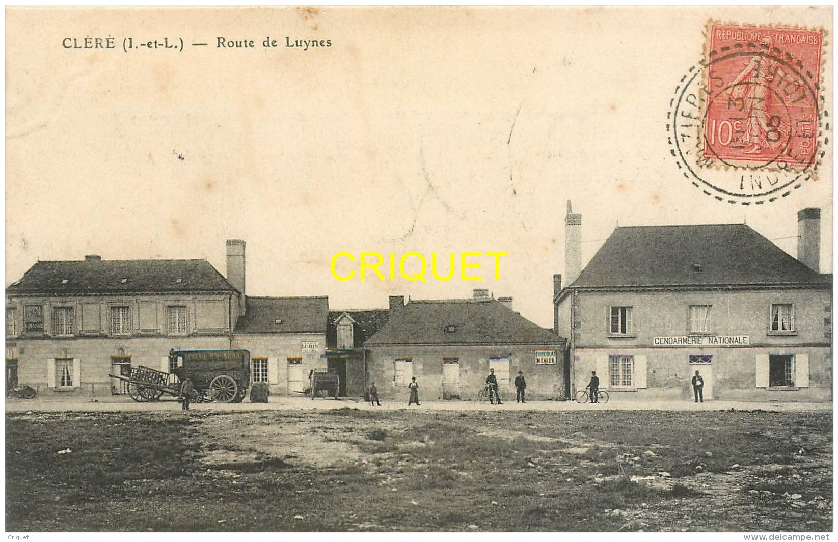 37 Cléré, Route De Luynes, Animée, Gendarmerie, Beau Chariot...., Affranchie 1905 Et Cachet B M - Cléré-les-Pins