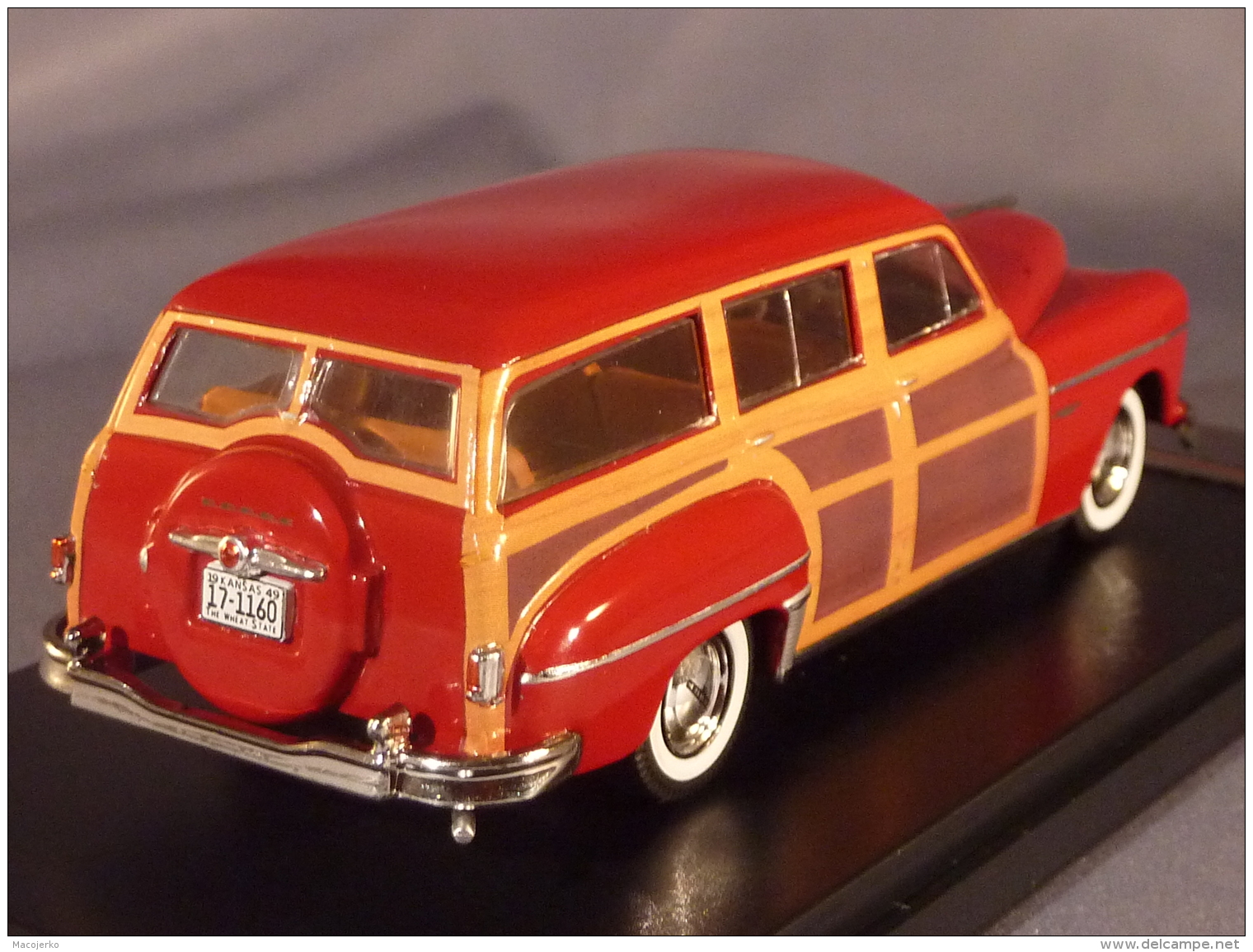 PremiumX 562, Dodge Coronet Woody Wagon, 1949, 1:43 - Autres & Non Classés