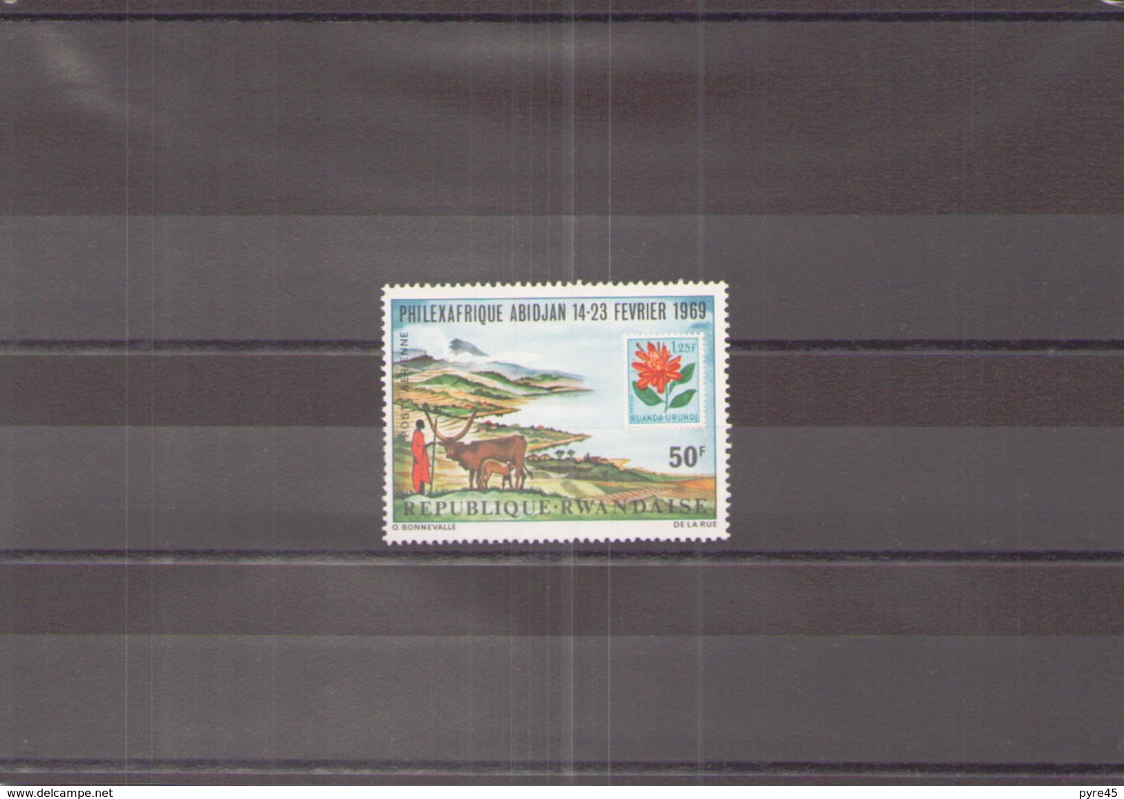 RWANDA 1969 POSTE AERIENNE N° 5 * FLEURS ANIMAUX - Autres & Non Classés