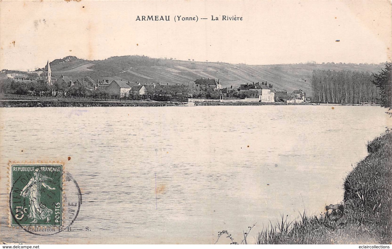Armeau     89       Vue Générale Et La Rivière ( Voir Scan) - Other & Unclassified