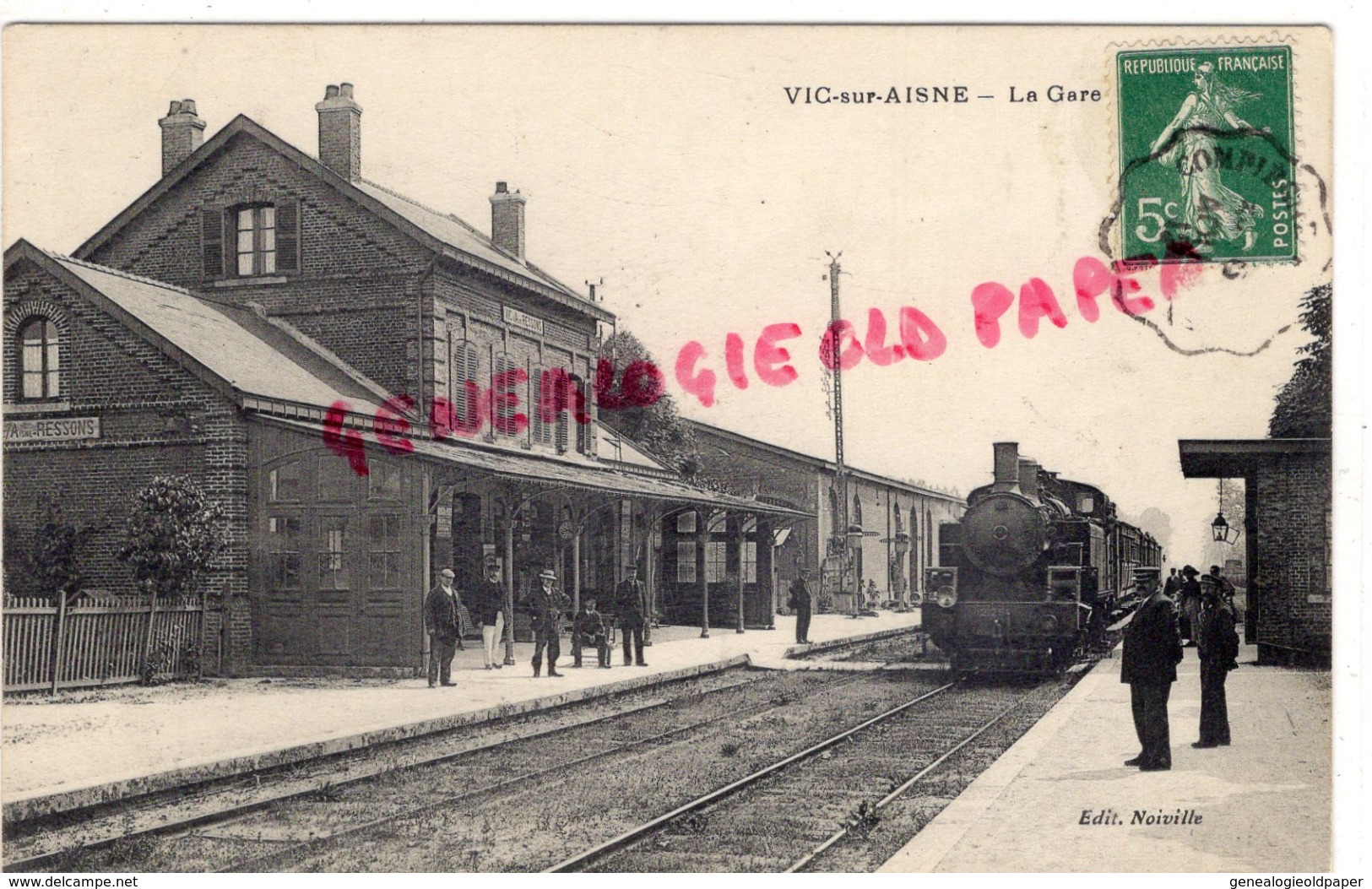 02 - VIC SUR AISNE - LA GARE - Vic Sur Aisne
