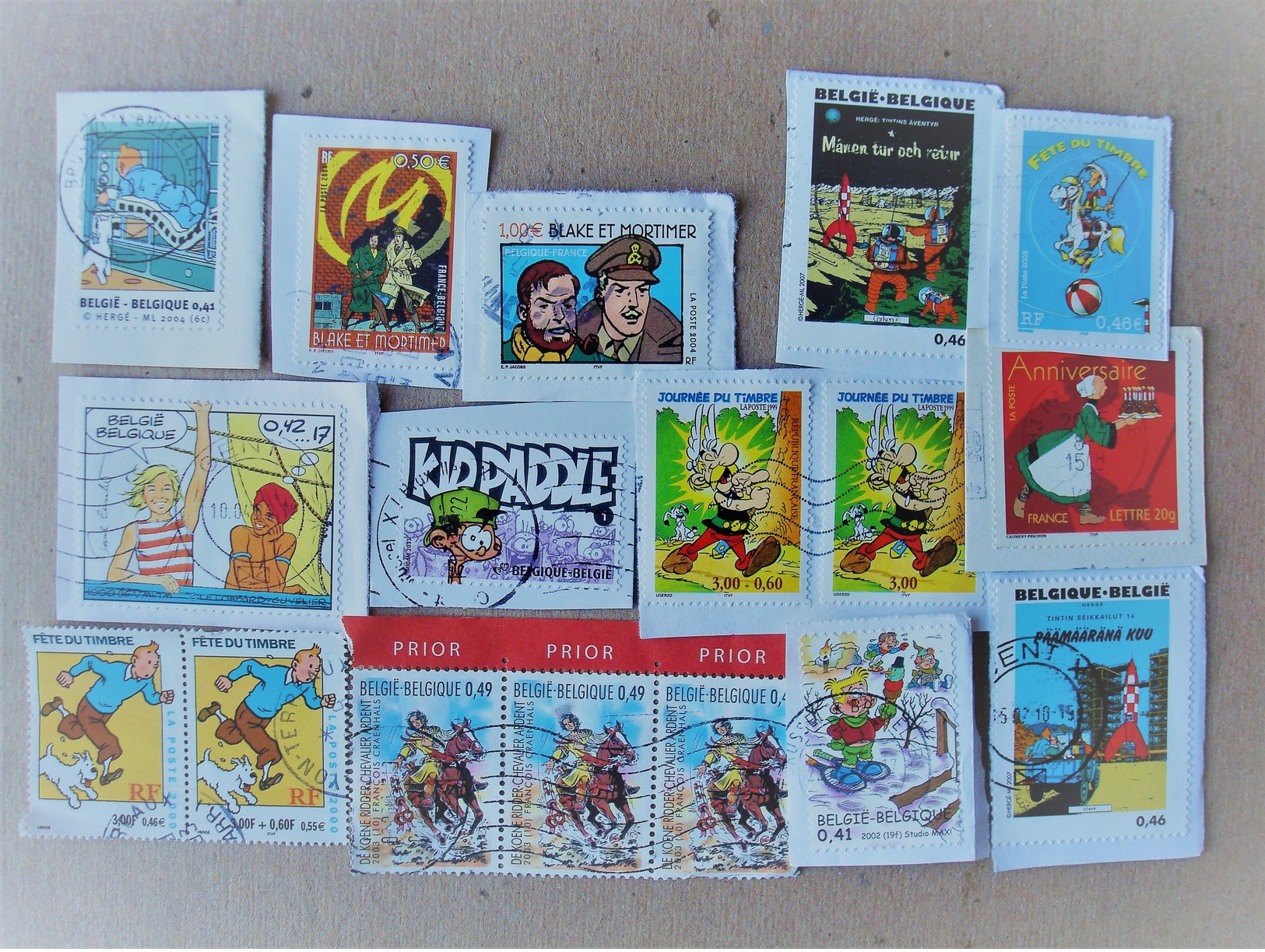 Timbres BD Bédé Tintin Asterix Blake Mortimer Lucky Luke Kid Paddle ... - Non Classés