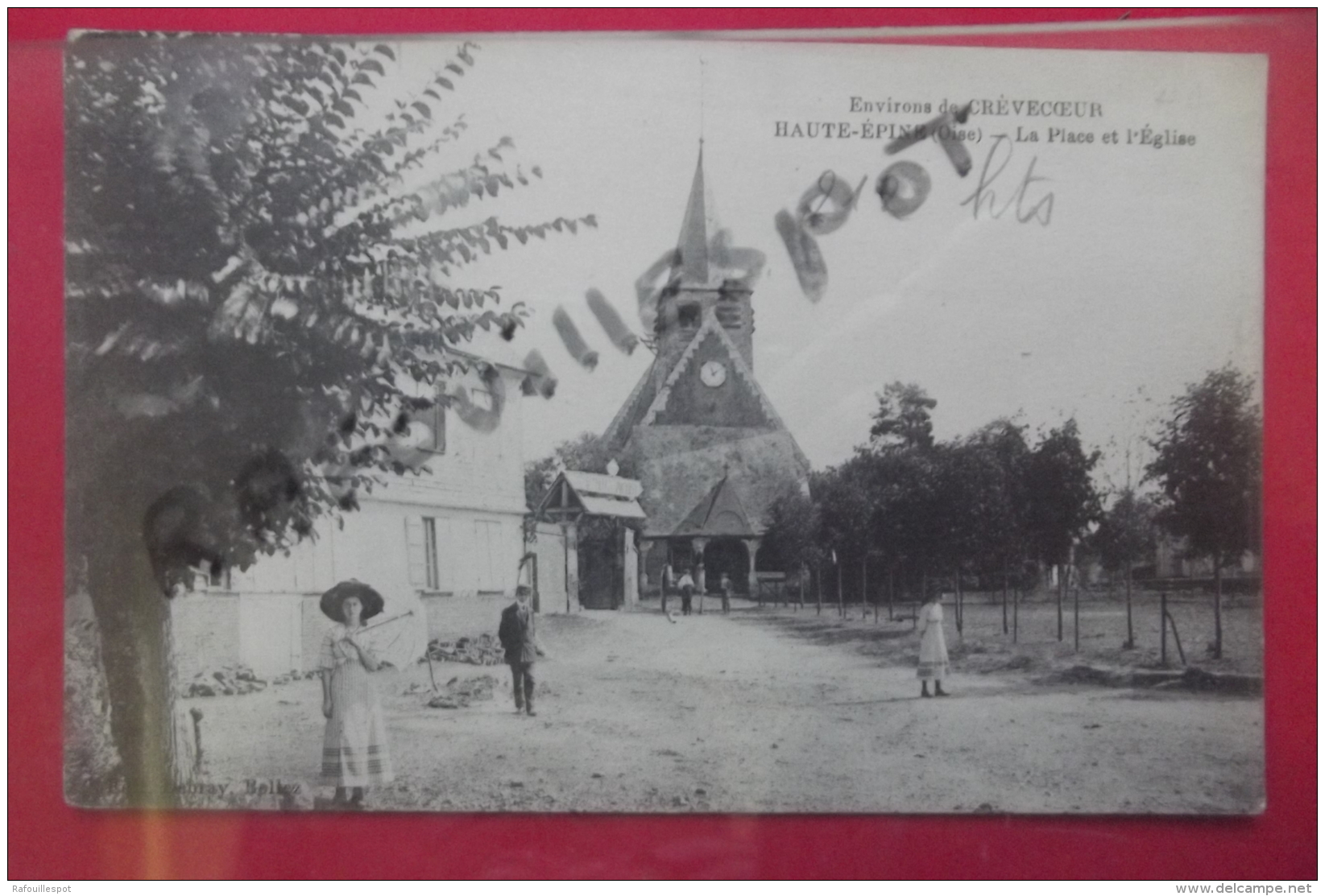 Cp Haute Epine La Place Et L'eglise Animé - Crevecoeur Le Grand