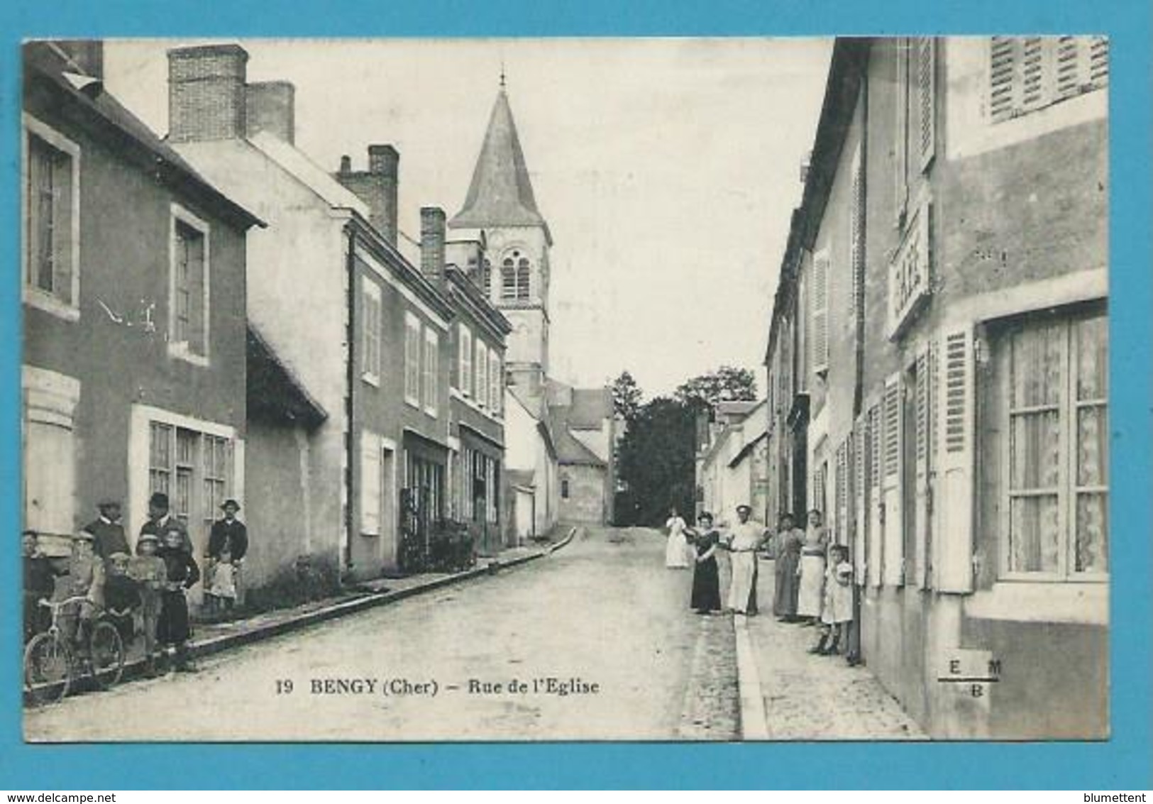 CPA 19 - Rue De L'Eglise BENGY 18 - Other & Unclassified