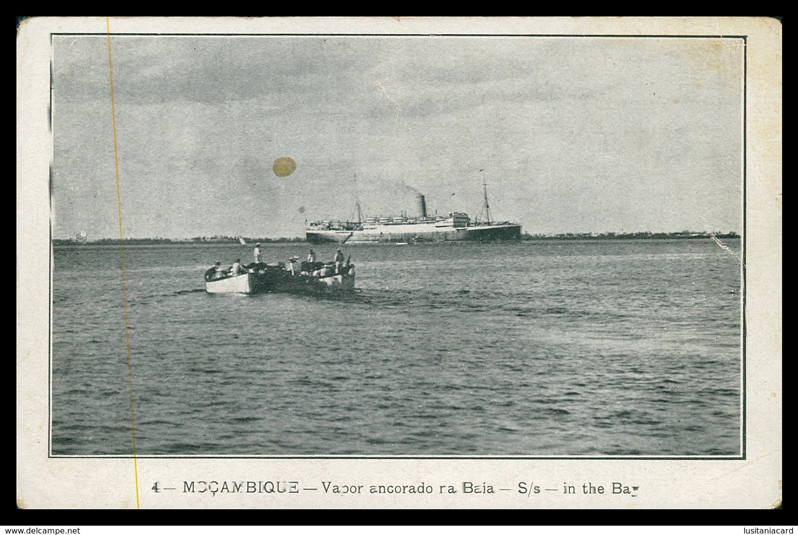 ILHA DE MOÇAMBIQUE - Vapor Ancorado Na Baía. ( Ed. Graça Nº 4) Carte Postale - Mozambico