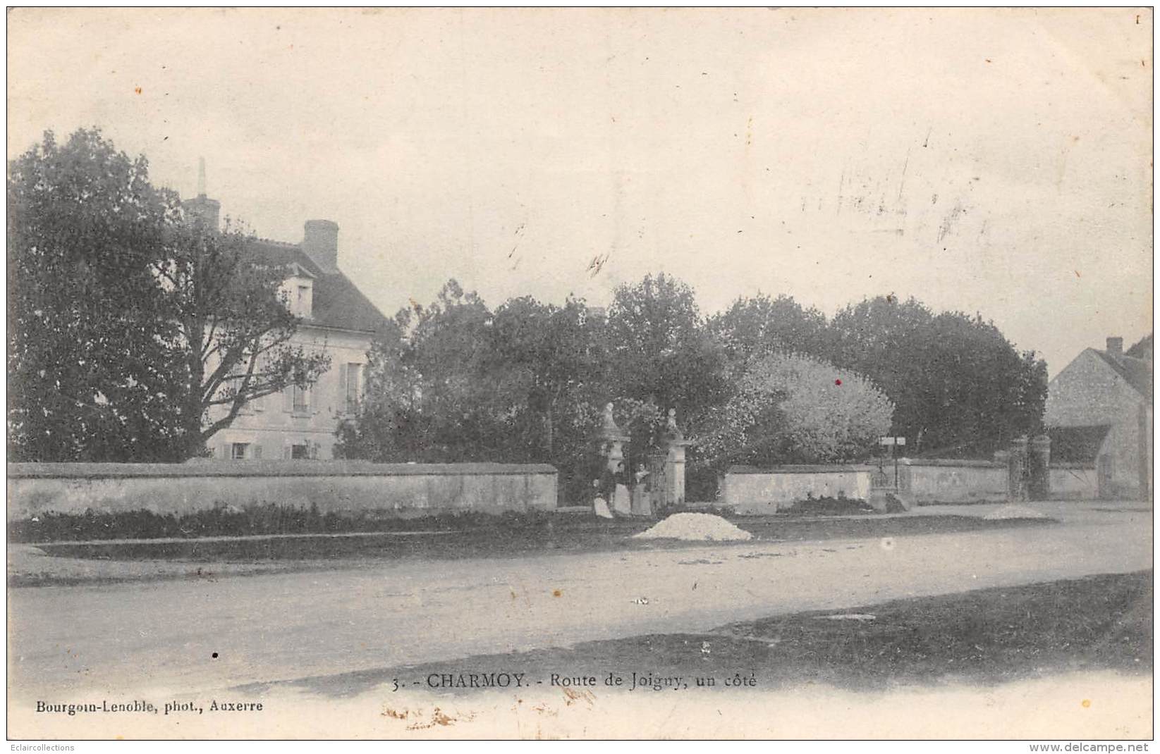 Charmoy     89           Route Vde Joigny - Charmoy