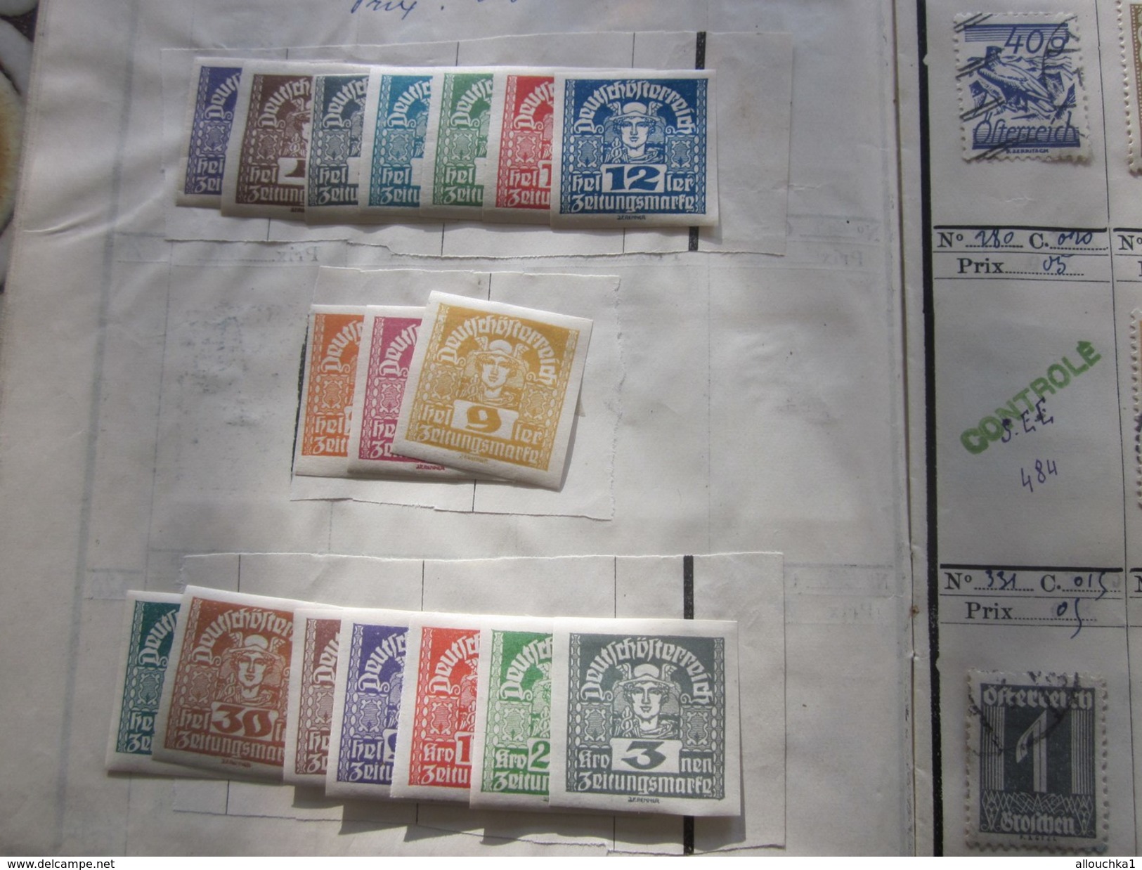 142 Timbres > Europe> Autriche >Österreich Collections dans carnet 188 Faire défiler scanns Cotes en Francs cotation1980