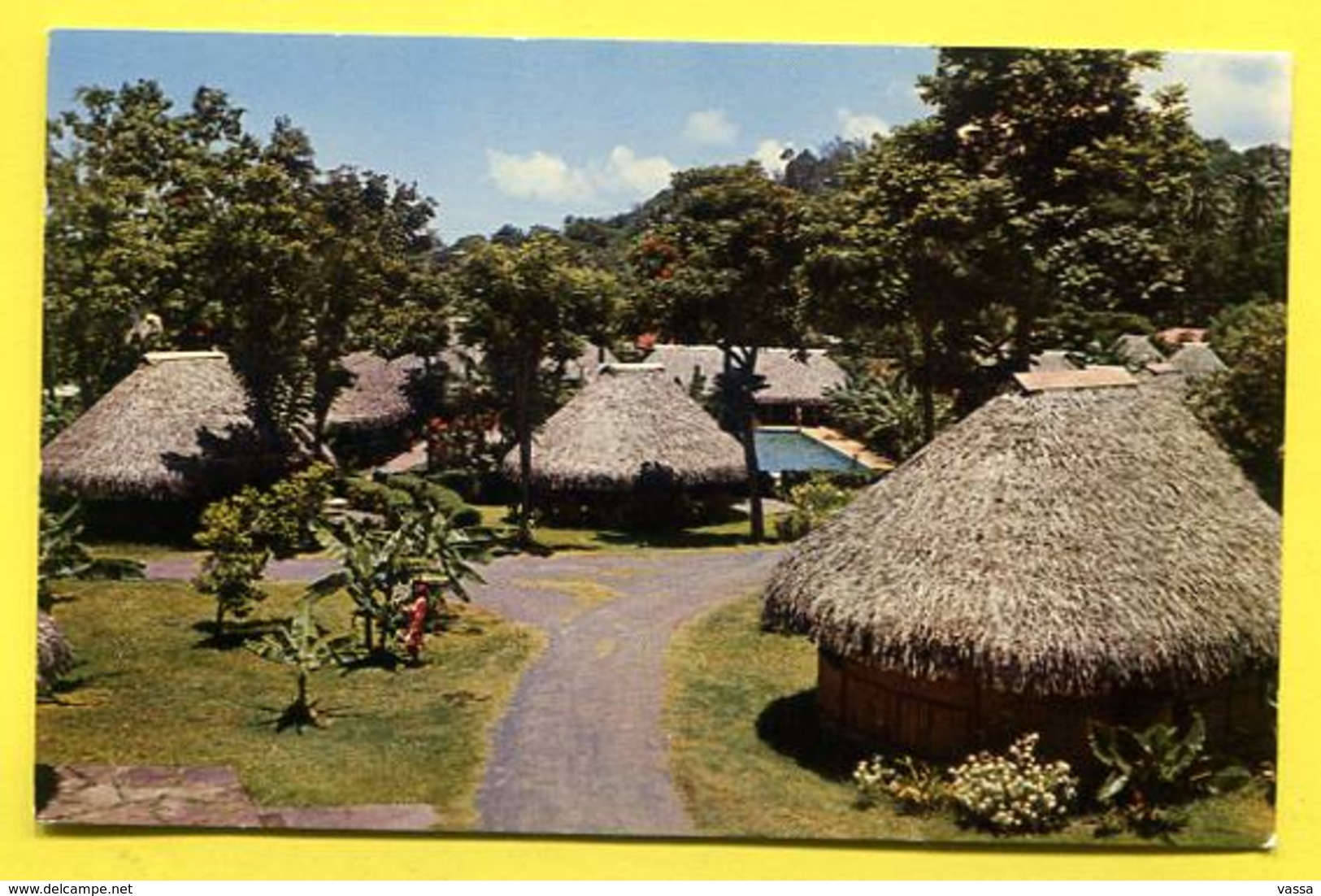 TAHITI  - Hotel Matavai Papeete ,dans Un Cadre Exotique - Tahiti