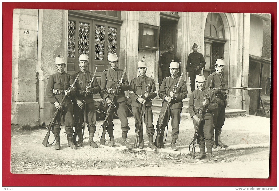 PRC-09 Carte-Photo Militaires, Lieu à Déterminer, Selon Origine Du Lot : Genève, Vraisembl. En 1920 Militär. Non Circulé - Genève