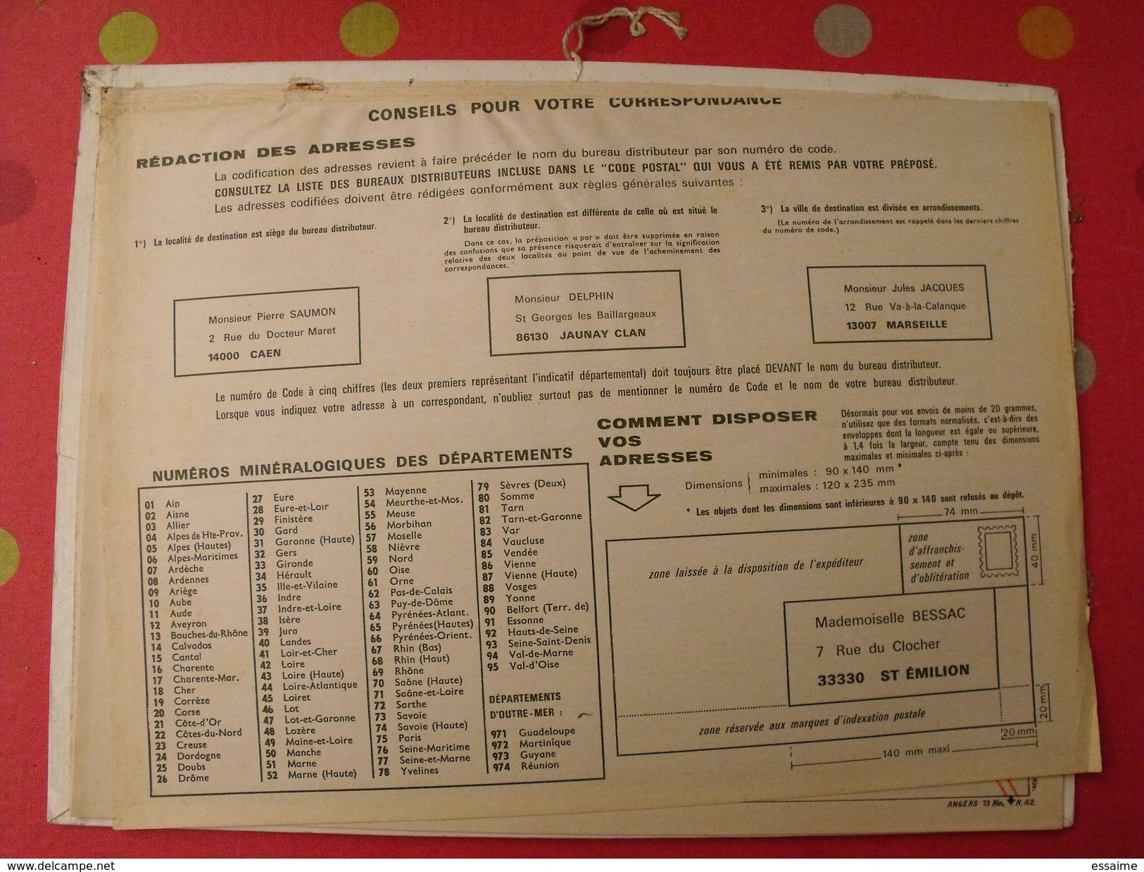 Calendrier Illustré En Carton De 1976. Almanach Des PTT Postes Facteur. Pélican - Grossformat : 1971-80