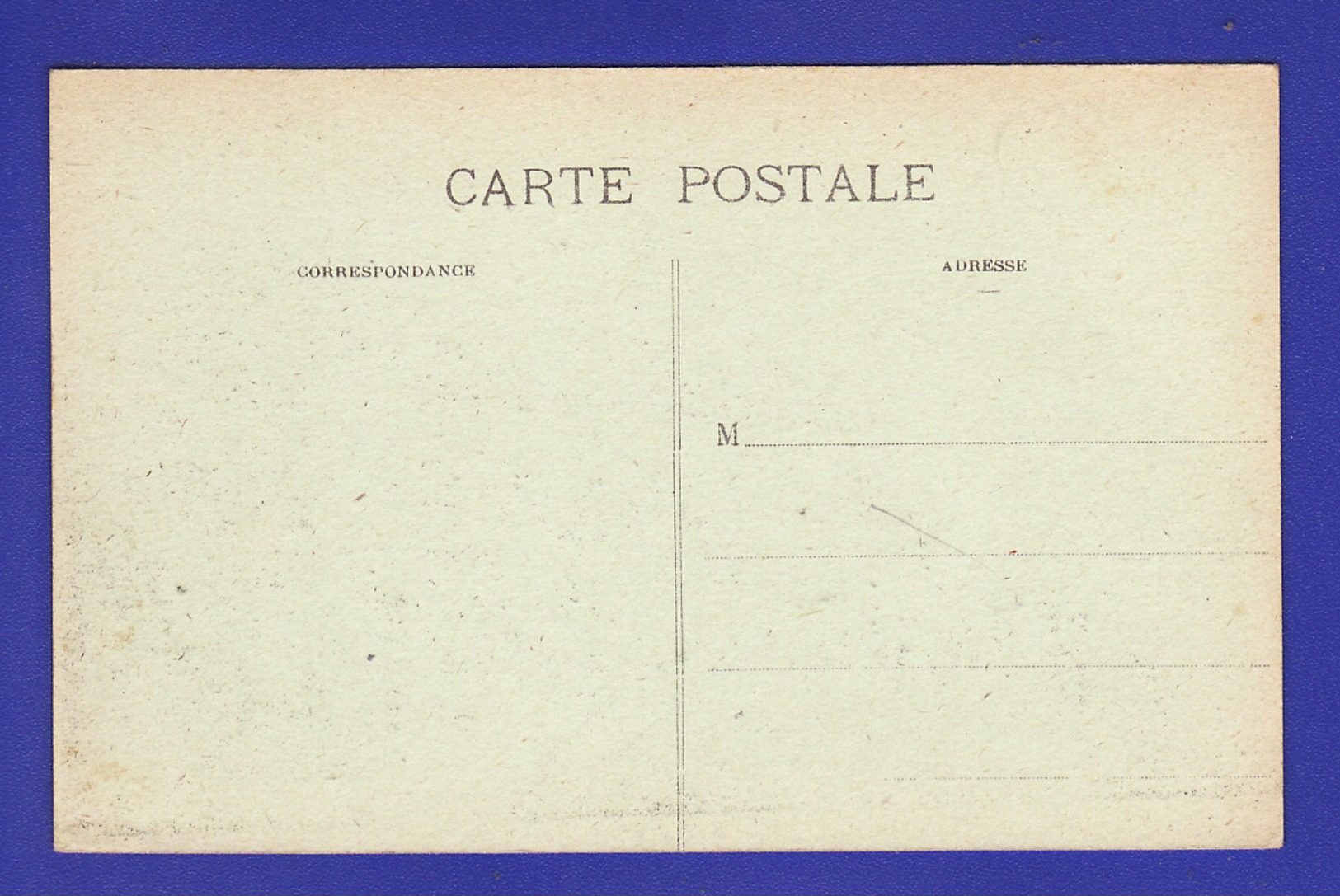 LAMBALLE  Place Cornemuse  (  TACHES Tres LEGERES  DANS LE CIEL  SINON TTB ETAT )  ) Ww1102) - Lamballe