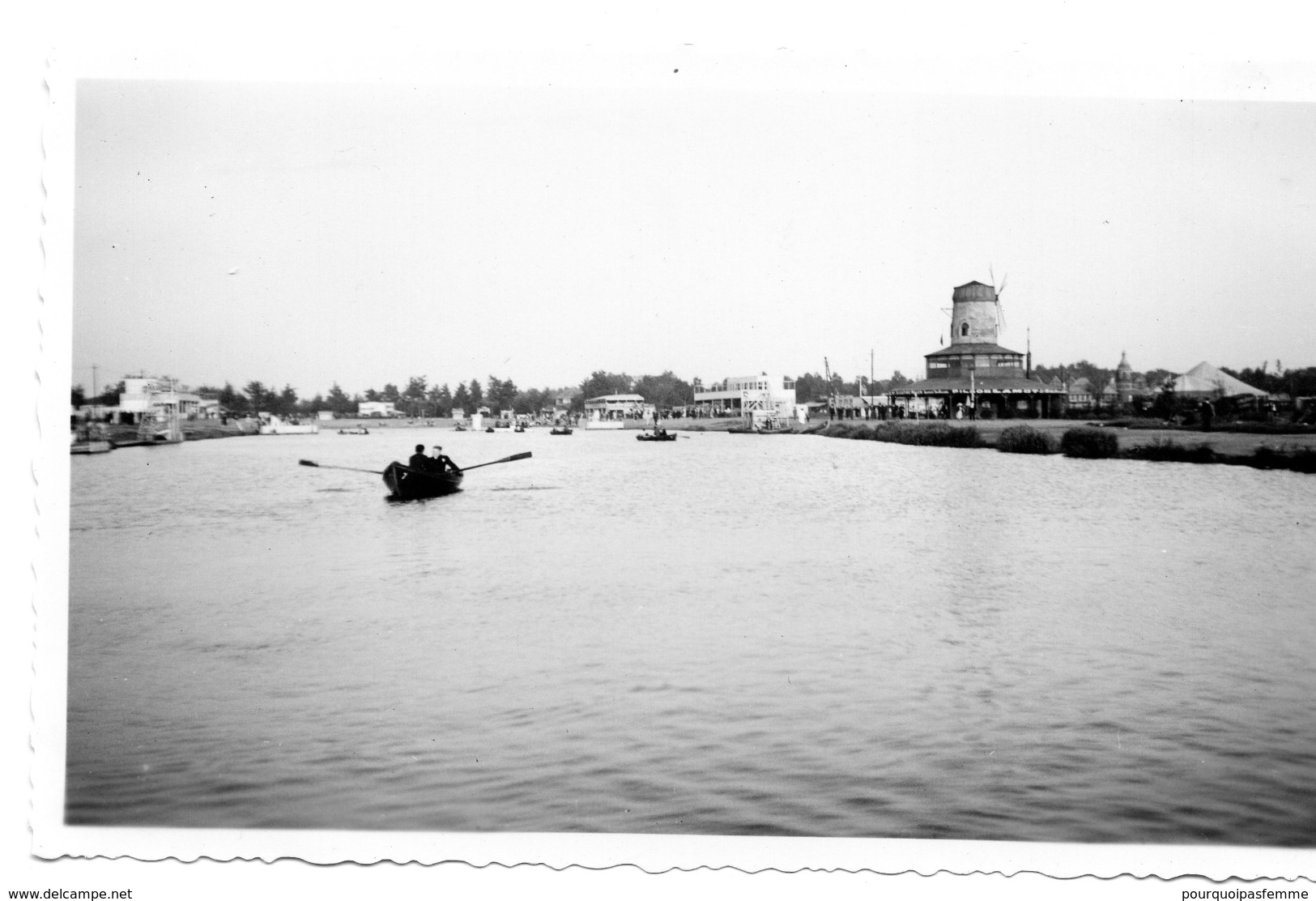 Photo HOFSTADE Zemst Mechelen Le Lac Avec Barquette Et Moulin Molen 1934 - Places