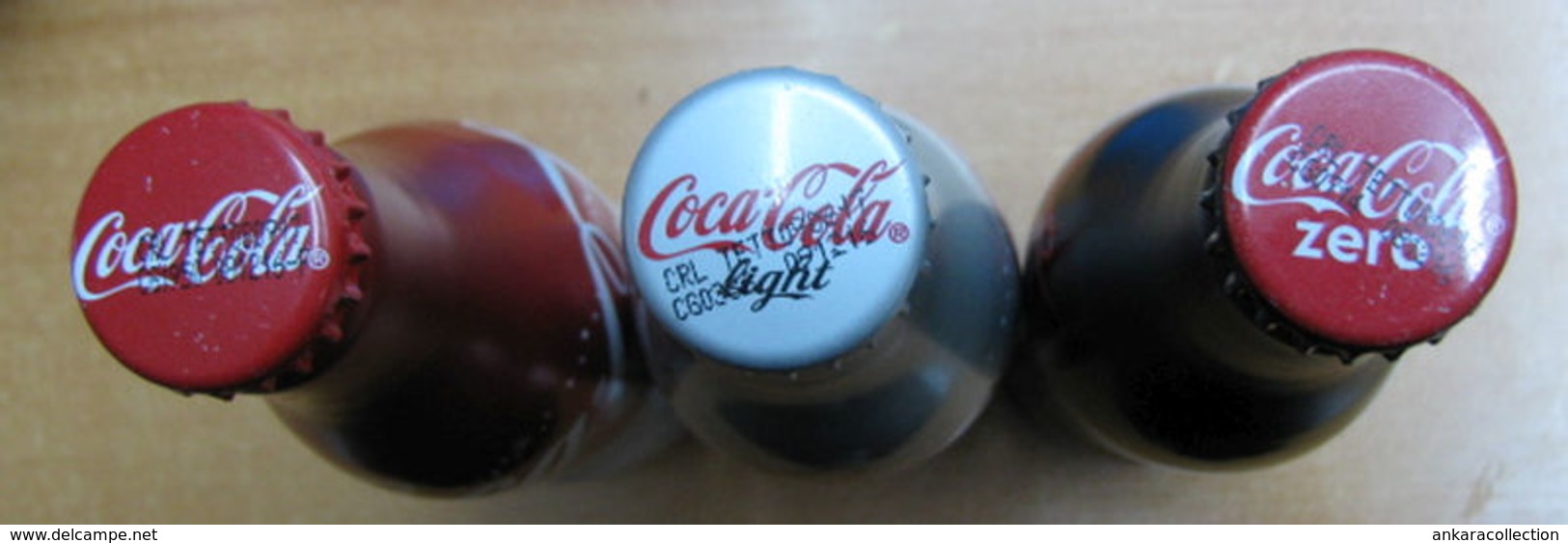 AC - COCA COLA BEAR ILLUSTRATED ALUMINUM EMPTY BOTTLES 3 PIECES SET & CROWN CAPS