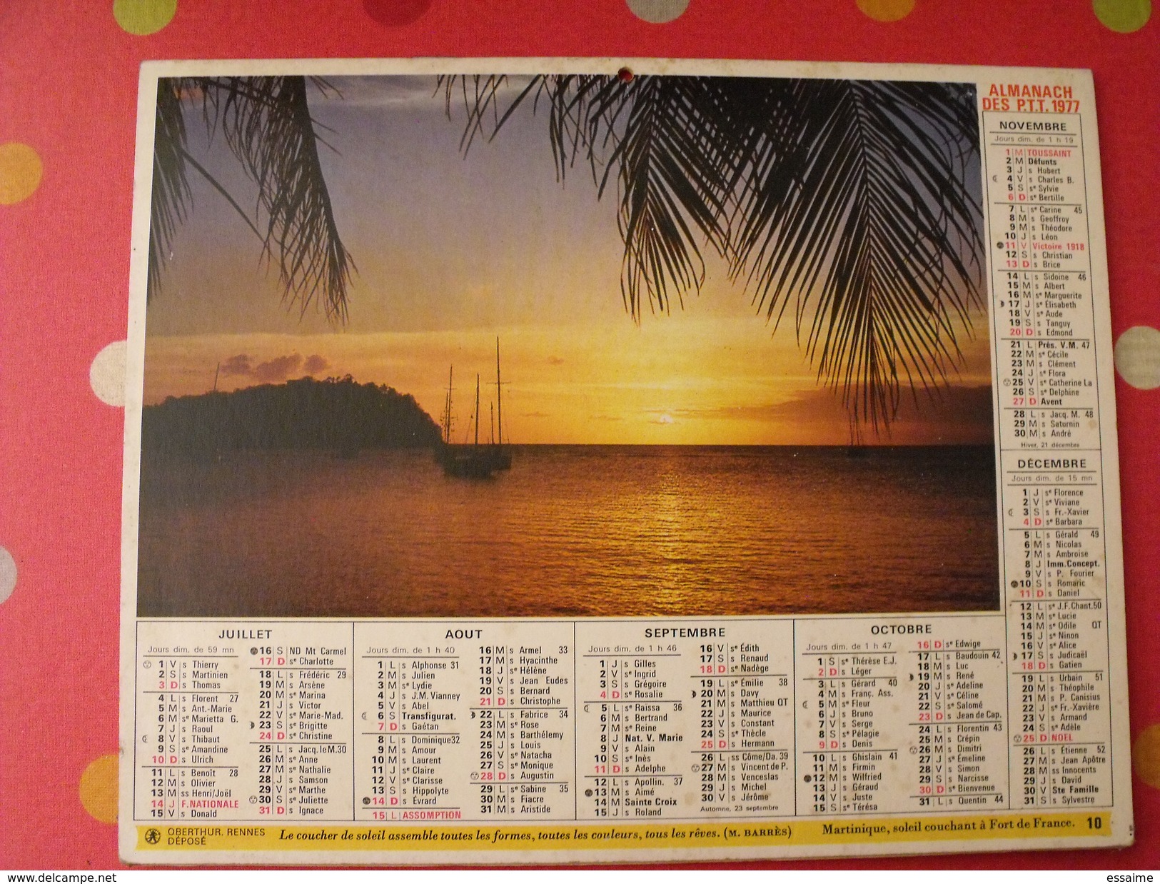 Calendrier Illustré En Carton De 1977. Almanach Des PTT Postes Facteur. Martinique Cap Fréhel - Big : 1971-80