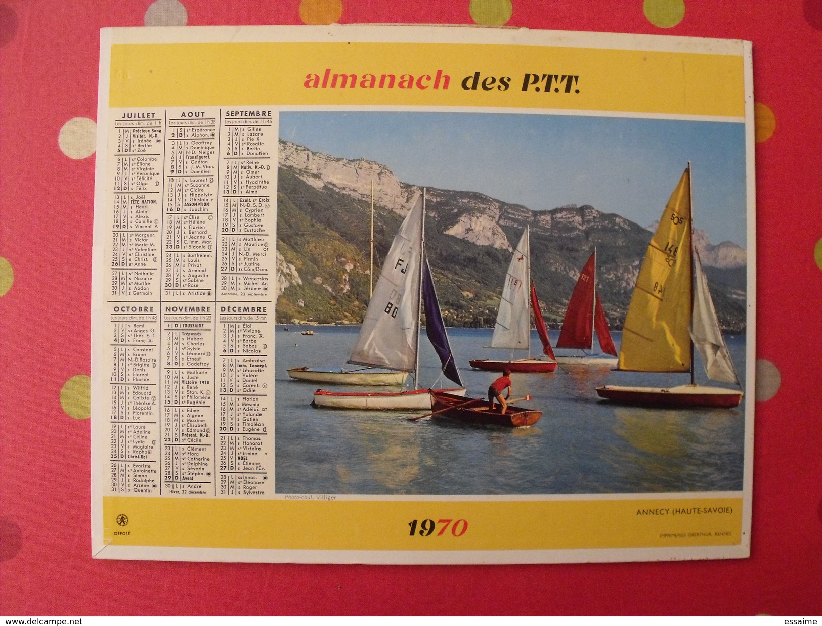 Calendrier Illustré En Carton De 1970. Almanach Des PTT Postes Facteur. Annecy, Montagne - Grand Format : 1961-70