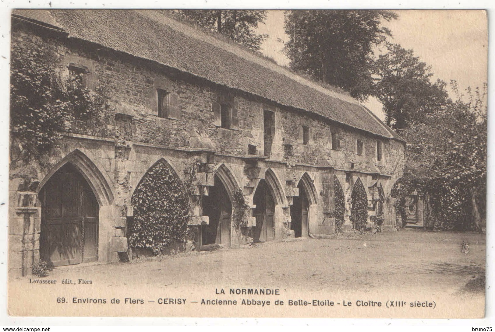 61 - CERISY - Ancienne Abbaye De Belle-Etoile - Le Cloître - Levasseur 69 - Autres & Non Classés