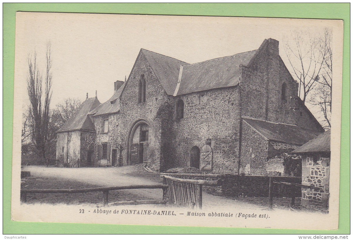 Abbaye De FONTAINE DANIEL : Maison Abbatiale, Façade Est. 2  Scans. Edition Artaud - Autres & Non Classés