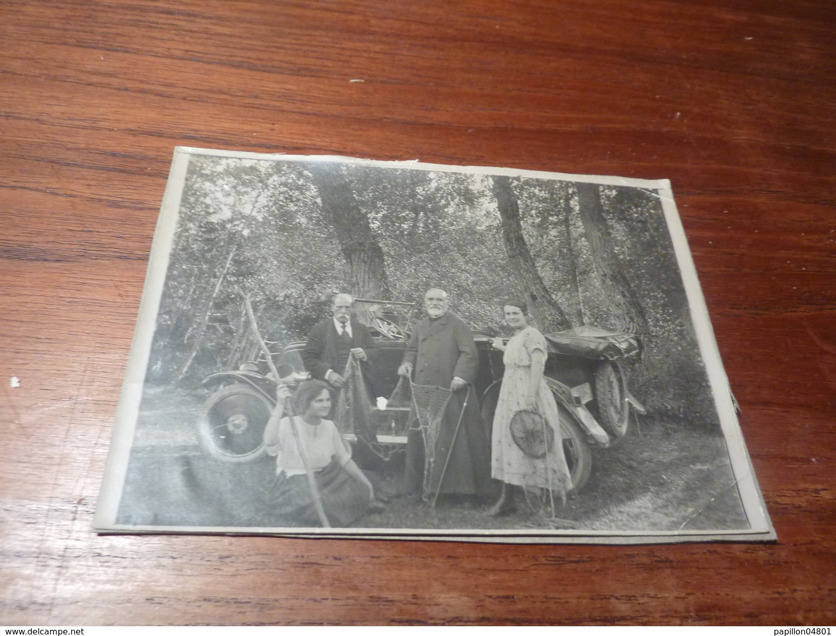 PHOTO ORIGINALE VOITURE AUTOMOBILE En Famille  Depart Pour La Peche Annee 10 - Automobili