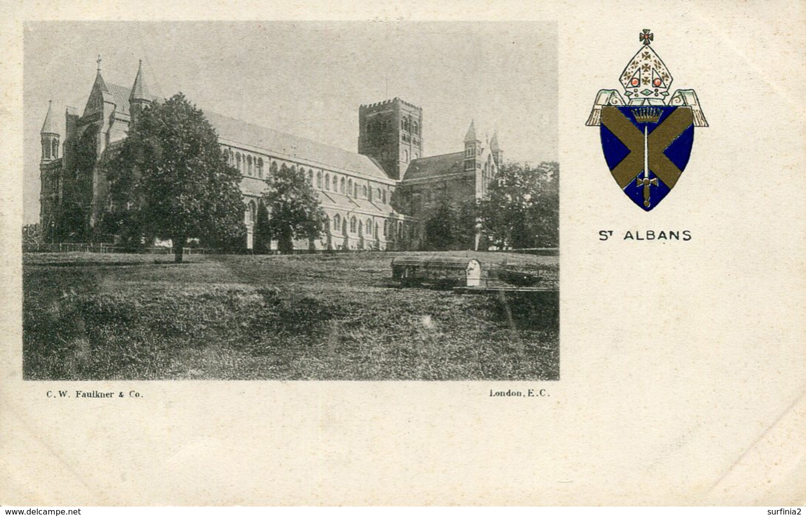 HERTS - ST ALBANS ABBEY VIGNETTE + CREST - UNDIVIDED BACK Ht235 - Hertfordshire