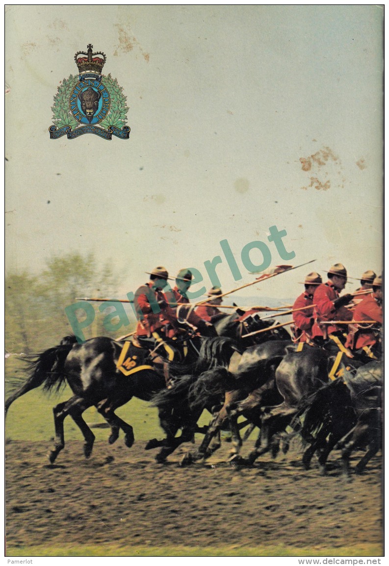 GRC RCMP - Gendarmerie Royale du Canada centenaire 1873-1973, 30.5 X 20.5 CM, 48 pages, Histoire avec photos, 18 Scans