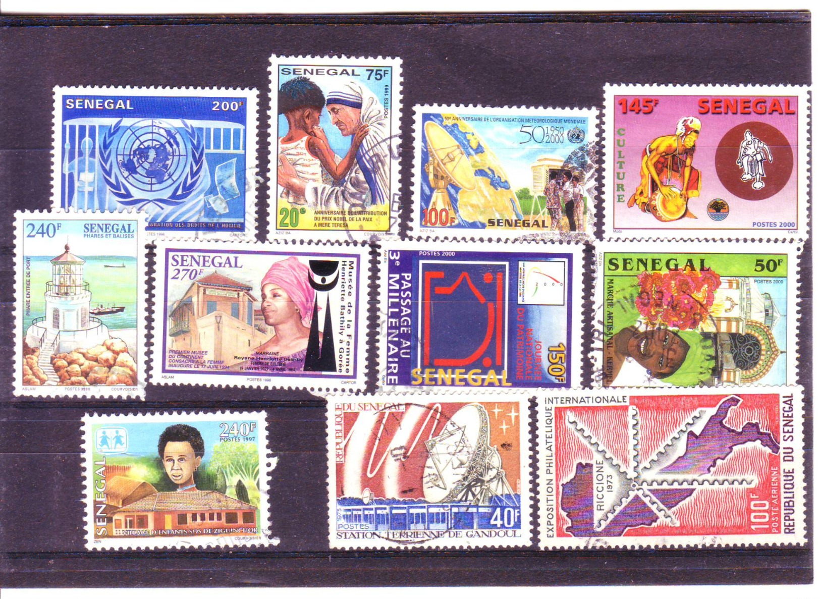 11 Timbres Du Sénégal /323 - Sénégal (1960-...)