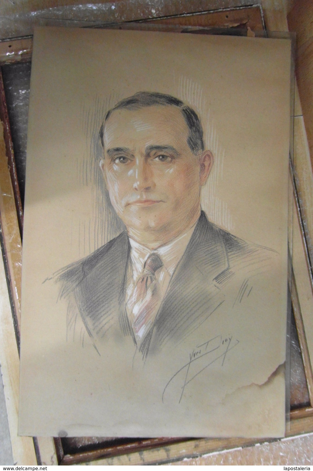 Yves Diey, (Francia 1892-1984). *Retrato* Dibujo A Lápiz Graso. Meds: 310x490 Mms. - Dibujos